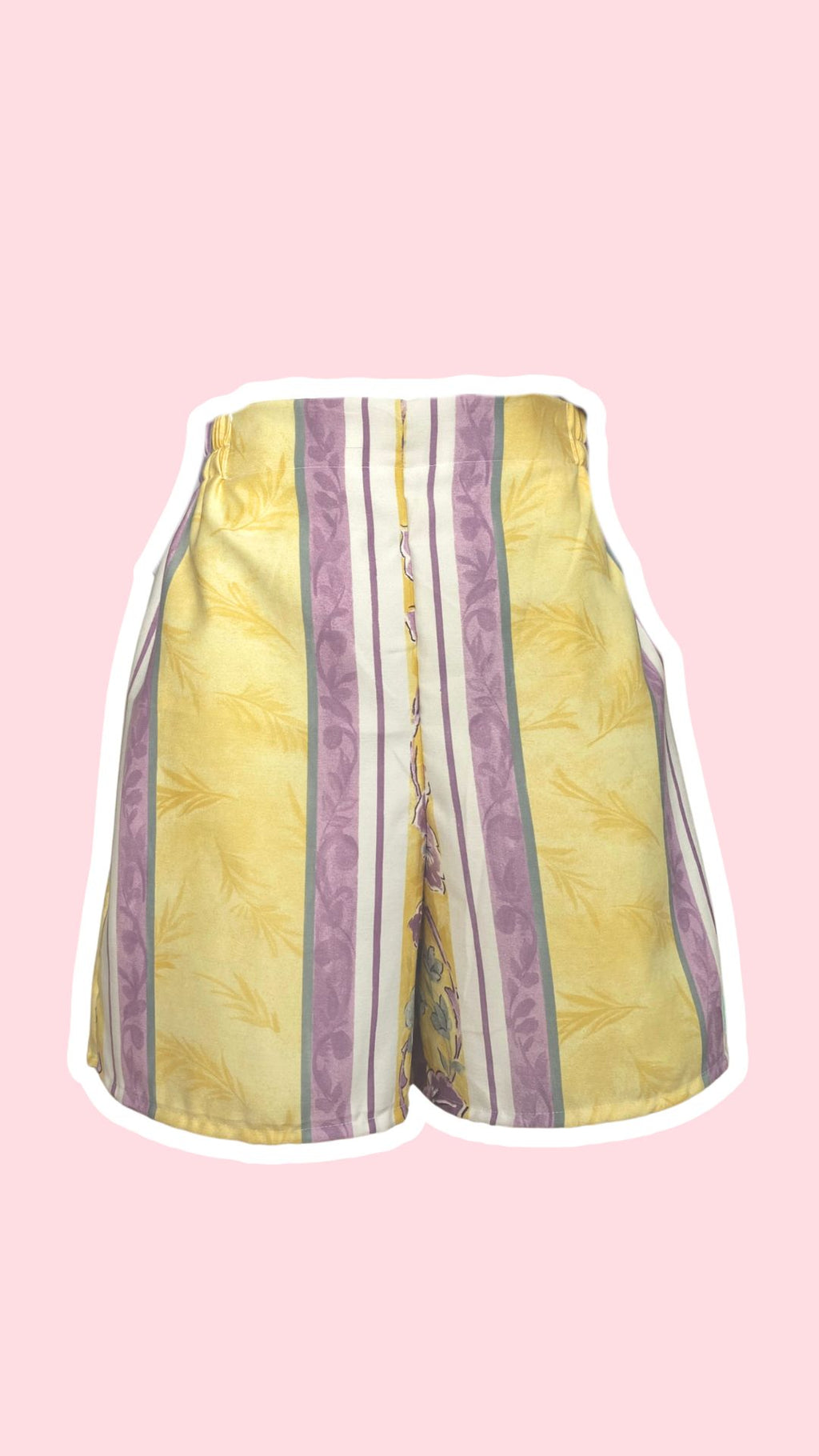 Short • T.XS/S et M • Short upcyclé motif provençal jaune et lila