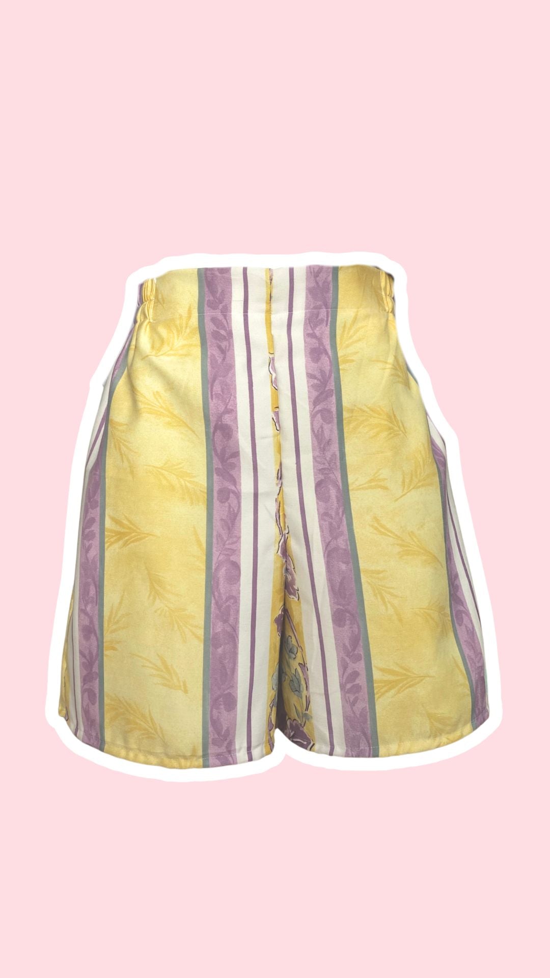 Short • T.XS/S et M • Short upcyclé motif provençal jaune et lila