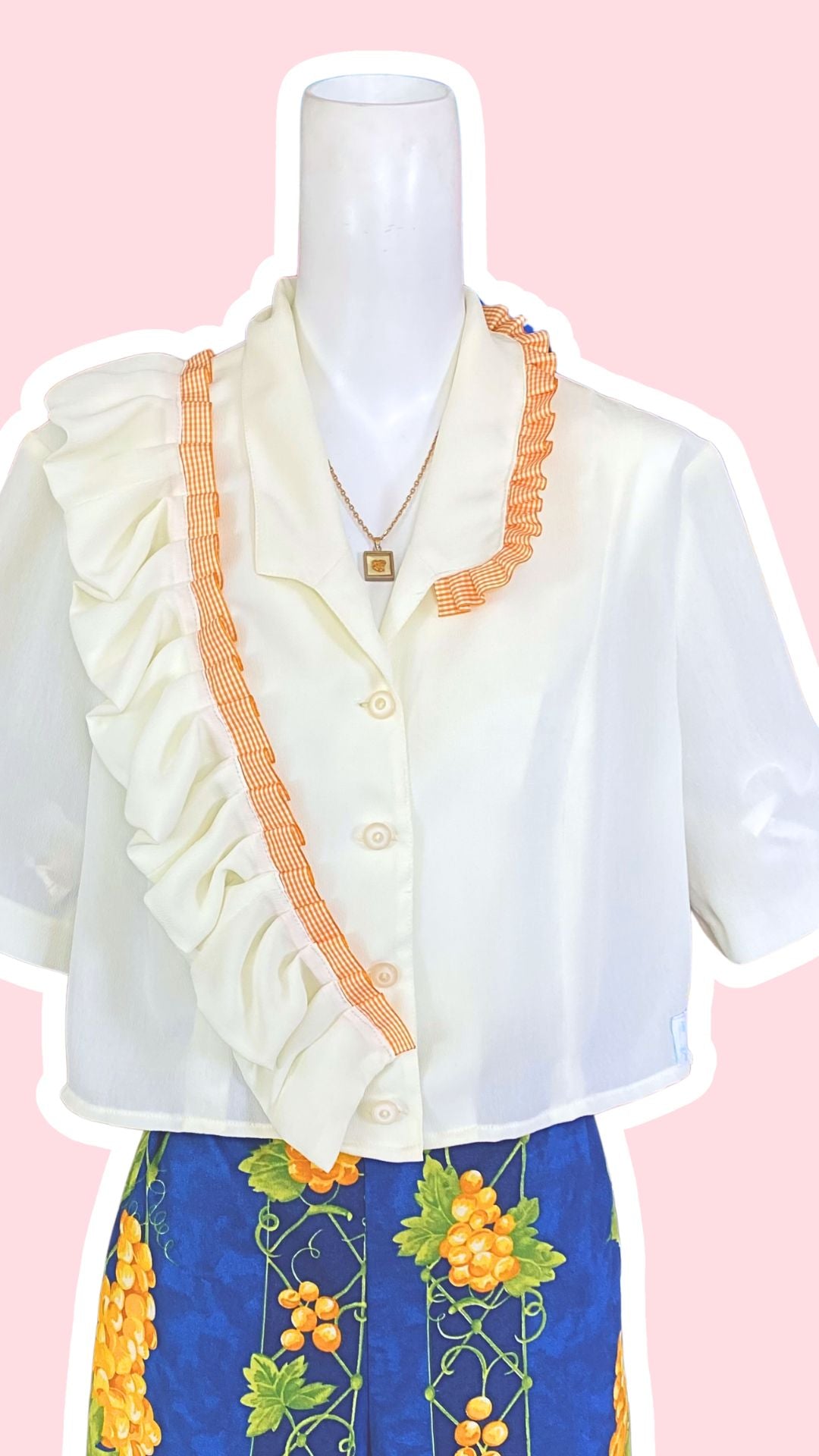 Cropped • T. 32 à 38 • Chemise courte upcyclée à froufrou