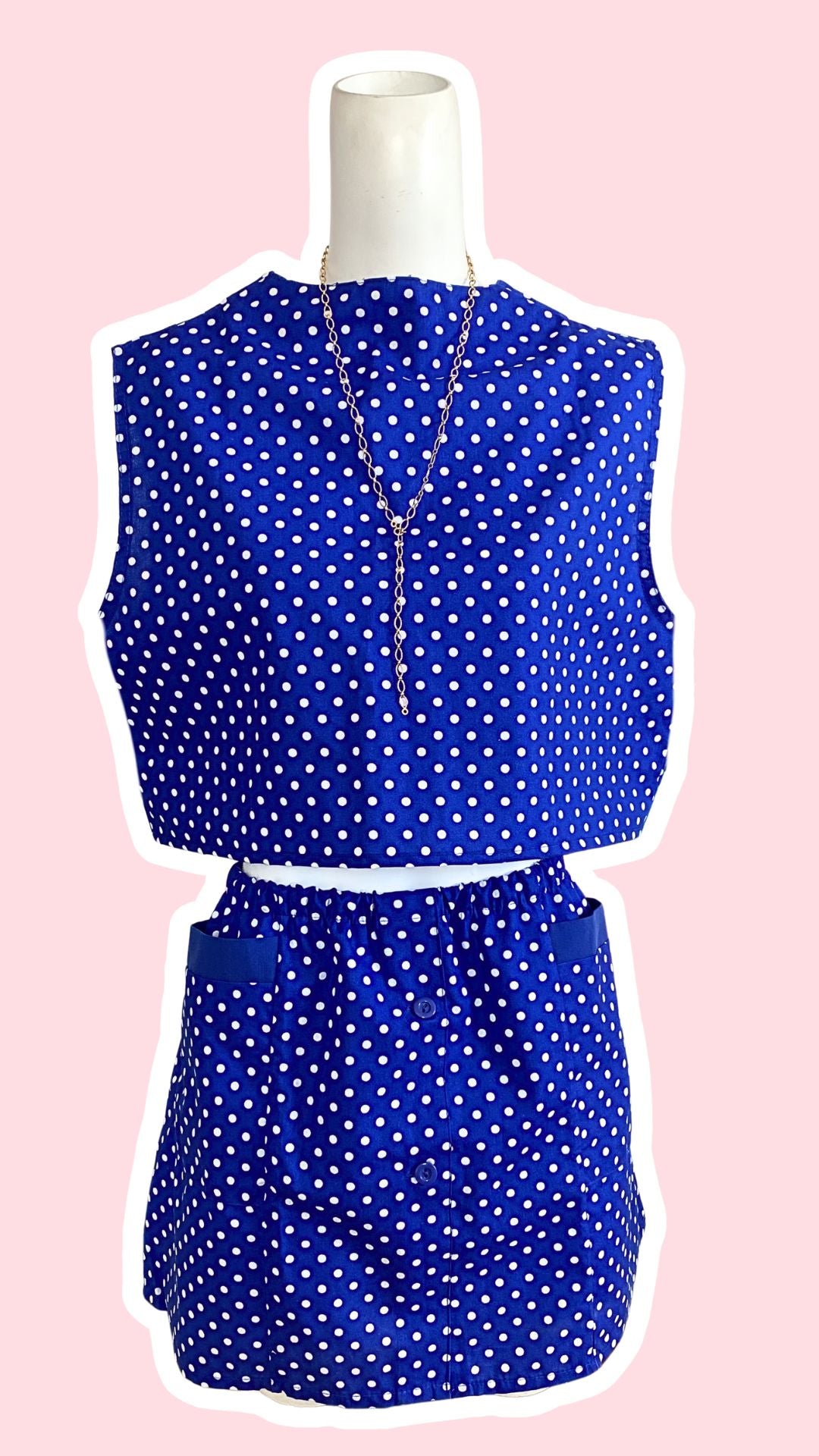 Ensemble  jupe • T. M/L  • ensemble coloré bleu à pois blanc