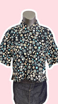 Froufrou • T. 36 à 40 • Chemise crop top noir motifs ronds