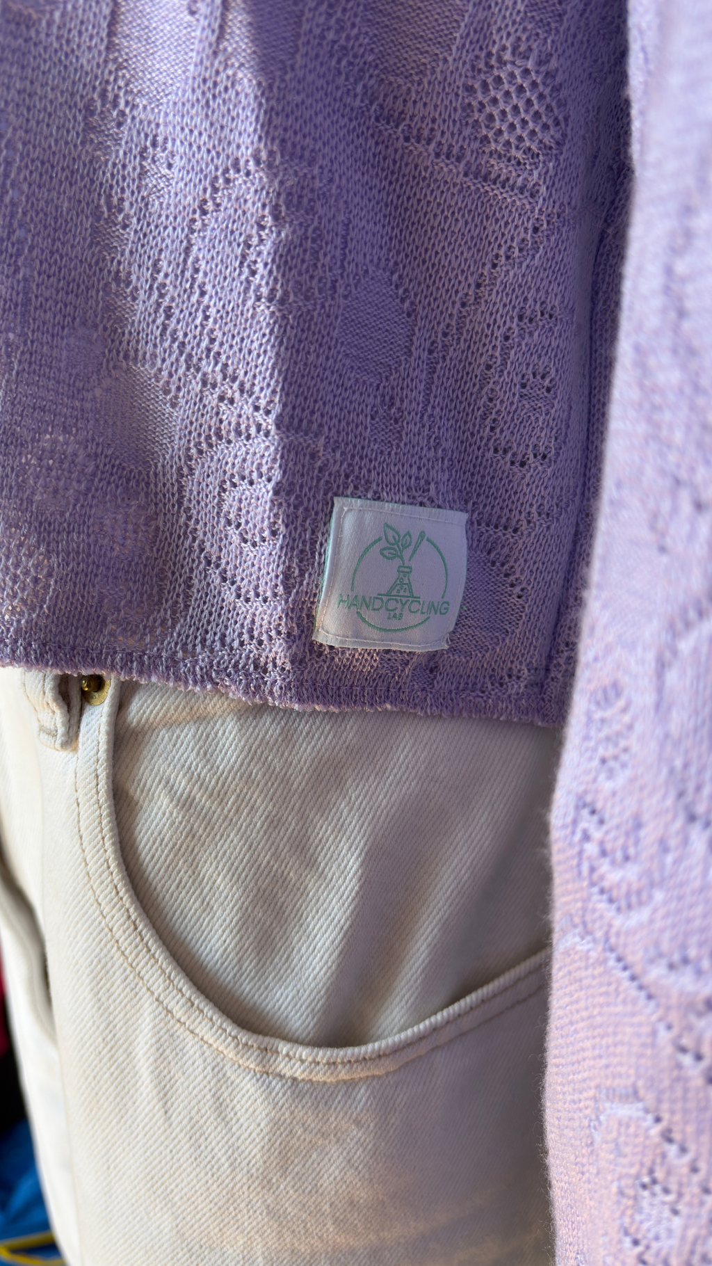 Pull upcyclé • T.34 à 38 • pull court violet bande froufrou