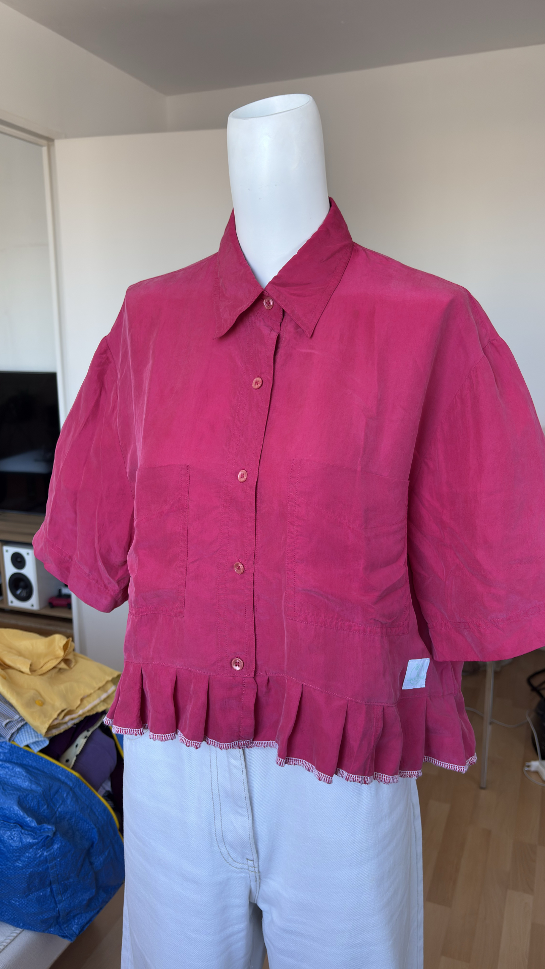 Chemise froufrou • T. 36 à 40 • Chemise courte manches courtes fuchsia en soie