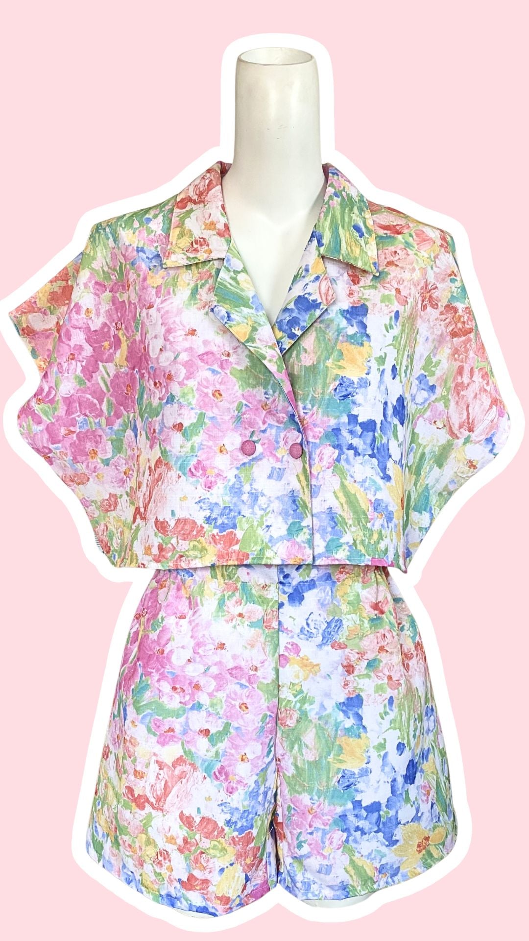 Ensemble short • T. L • ensemble coloré fleuris