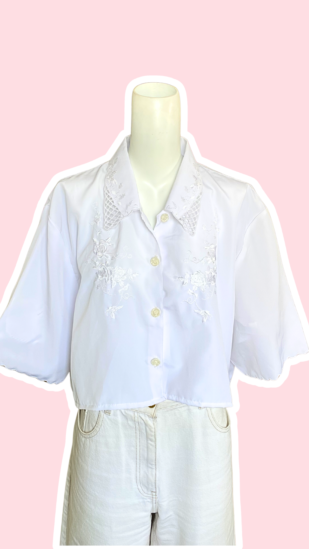 Cropped • T.38 à 44  • Chemise crop top blanche broderies
