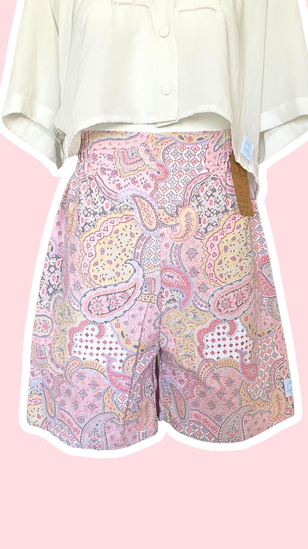 Short • T.S • Short upcyclé pastel à motifs