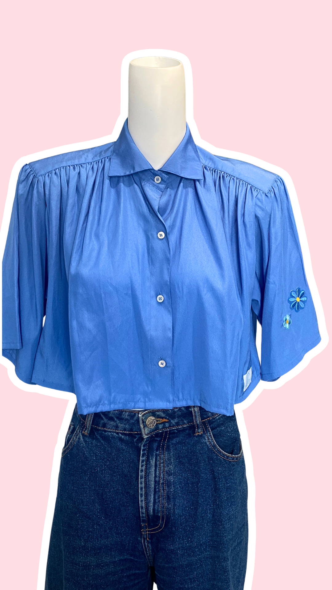 Cropped • T. 34 à 38 • Chemise courte manches courtes bleue brillante + fleurs