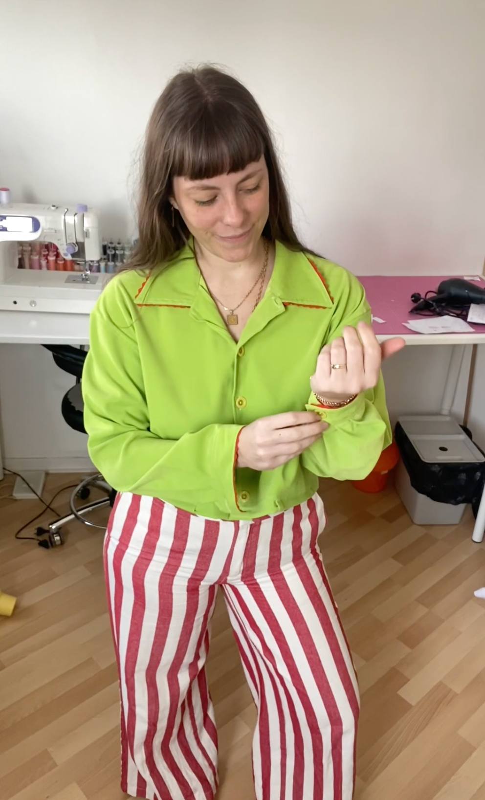 .Cropped Jacket • T. 36 à 42 • Surchemise veste courte verte pomme