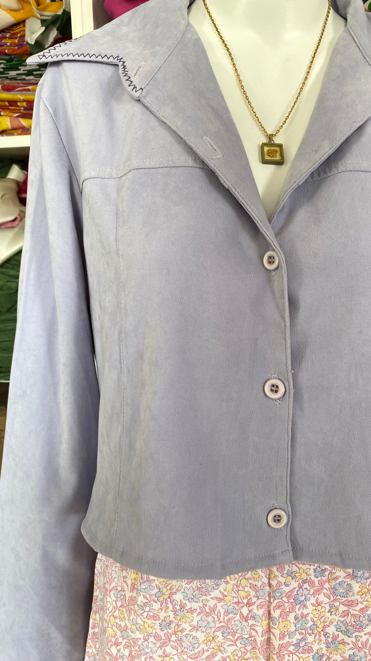 Cropped Jacket • T. 34 à 38 • Surchemise courte lila