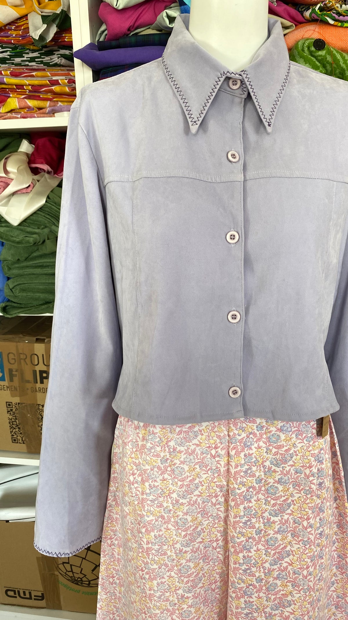 Cropped Jacket • T. 34 à 38 • Surchemise courte lila