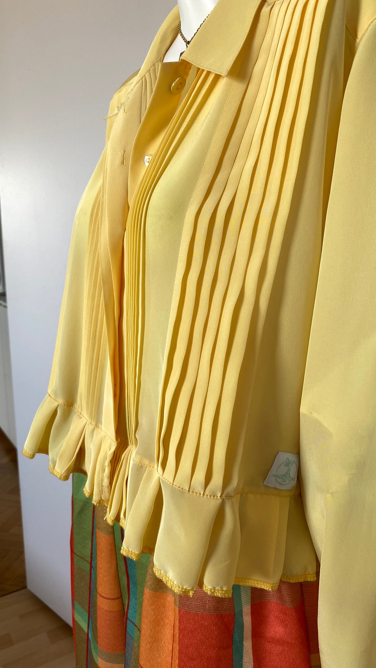 Froufrou • T. 36 à 40 • Chemise crop top jaune