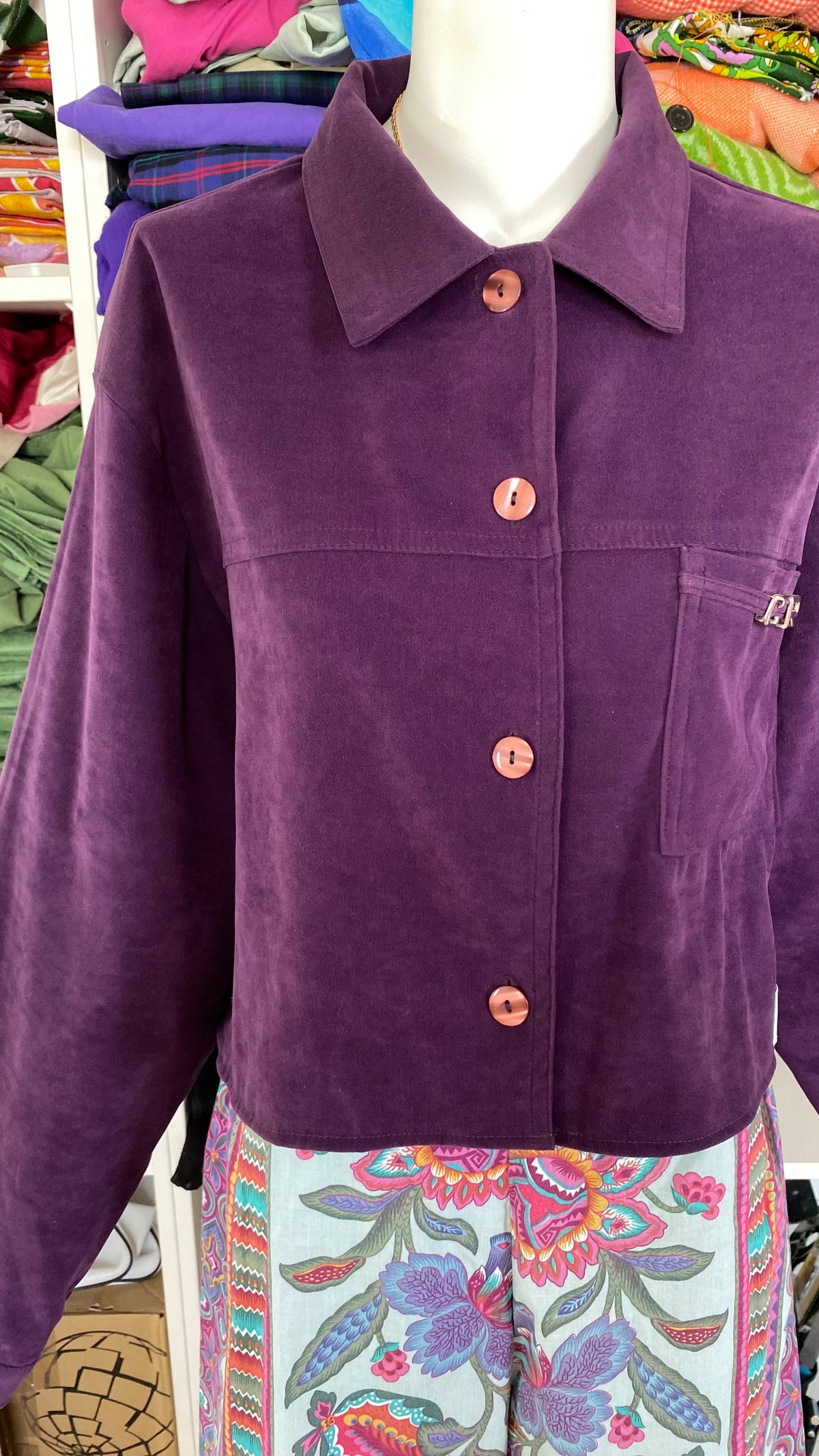 Cropped Jacket • T. 36 à 42 • Surchemise courte violette