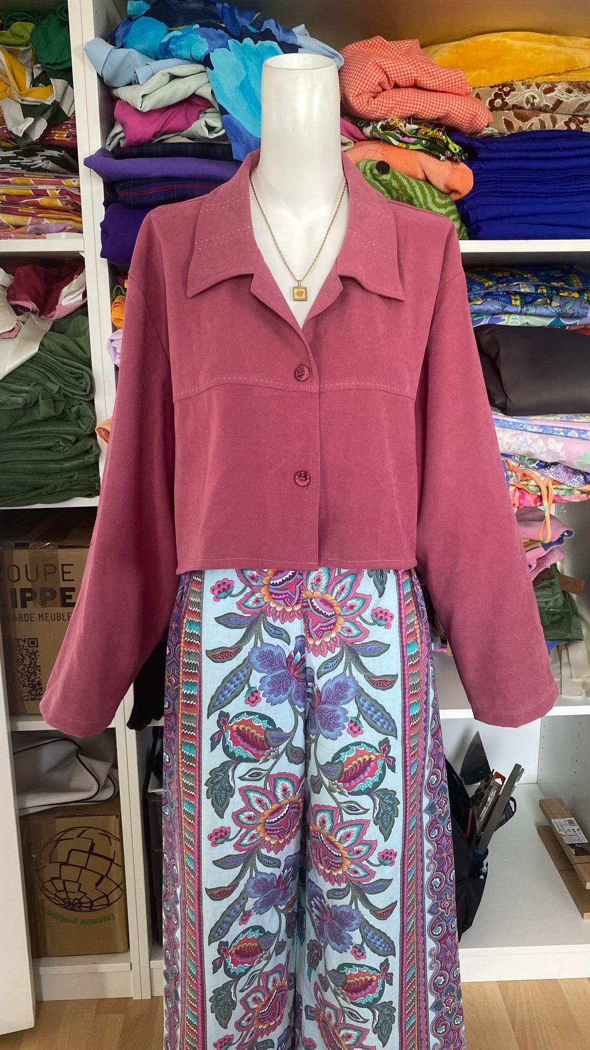 Cropped Jacket • T. 38 à 44 • Surchemise courte vieux rose