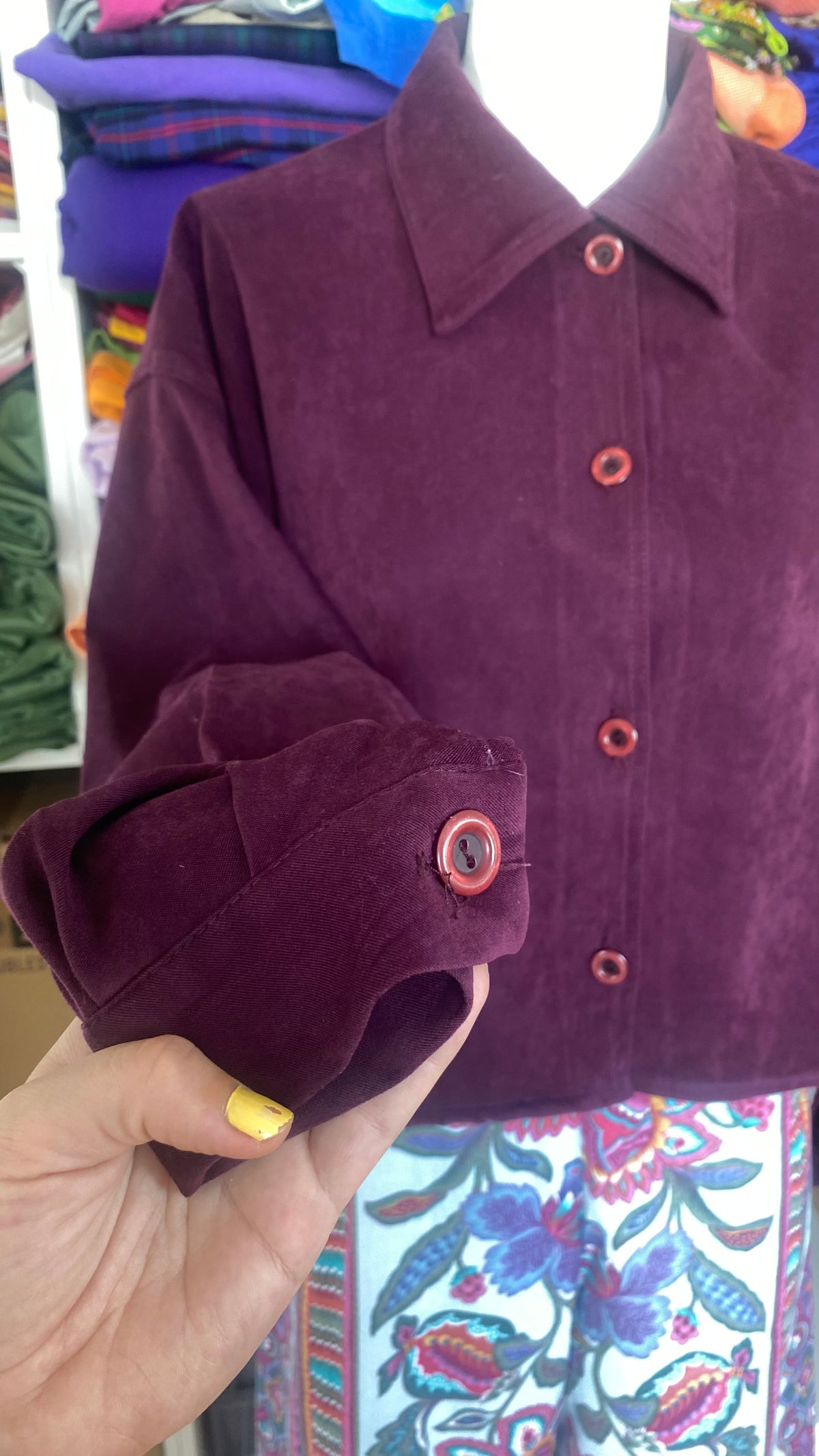 Cropped Jacket • T. 40 à 46 • Surchemise courte violette