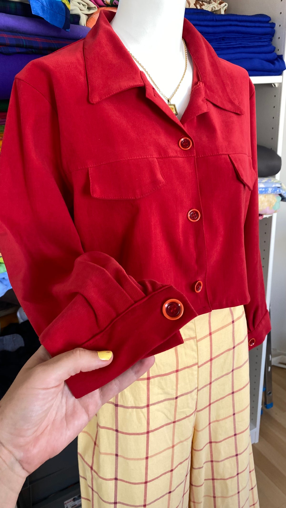 Cropped Jacket • T. 34 à 36 • Surchemise courte rouge vif
