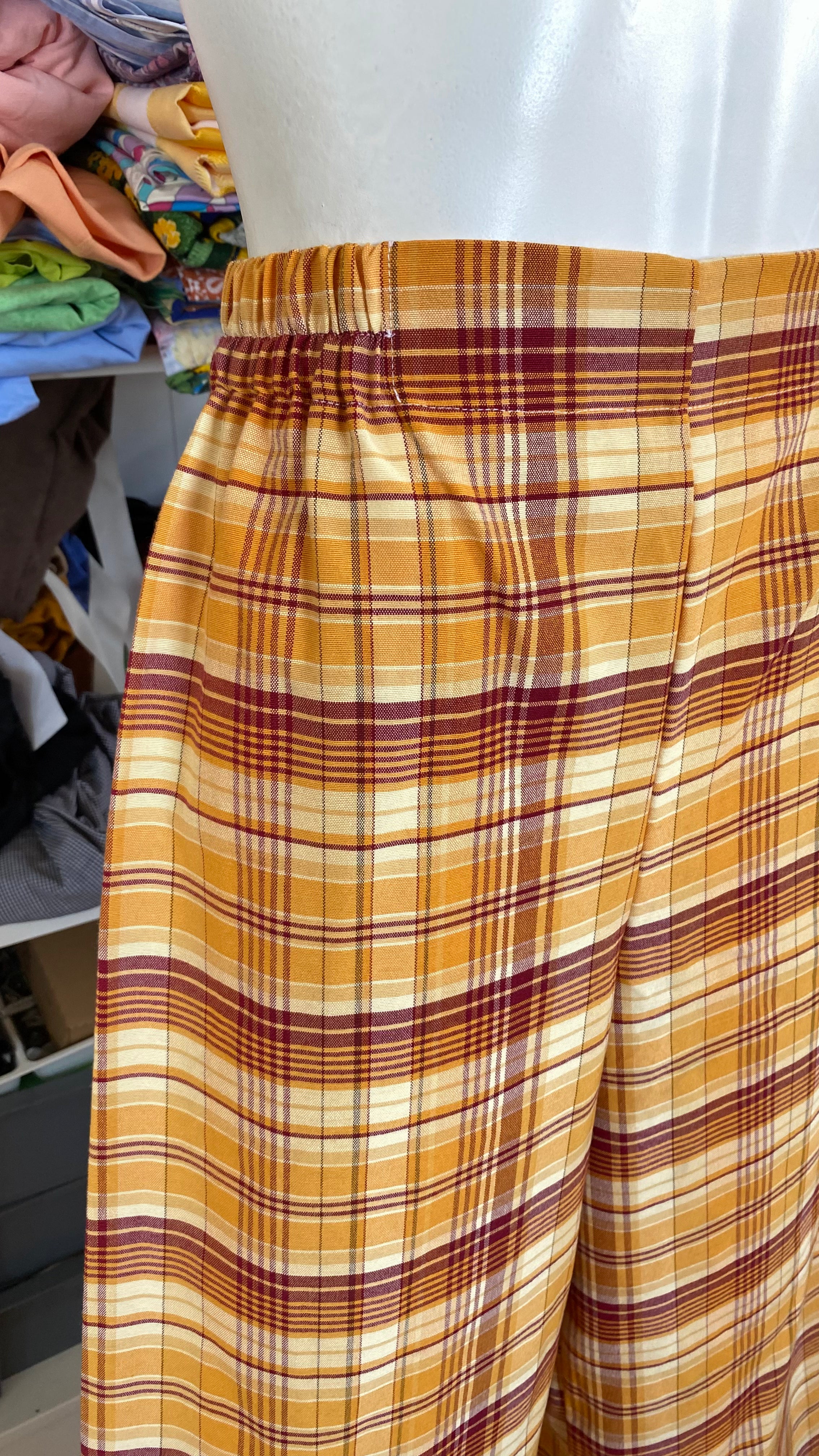 Pants • Taille M • Pantalon upcyclé à carreaux