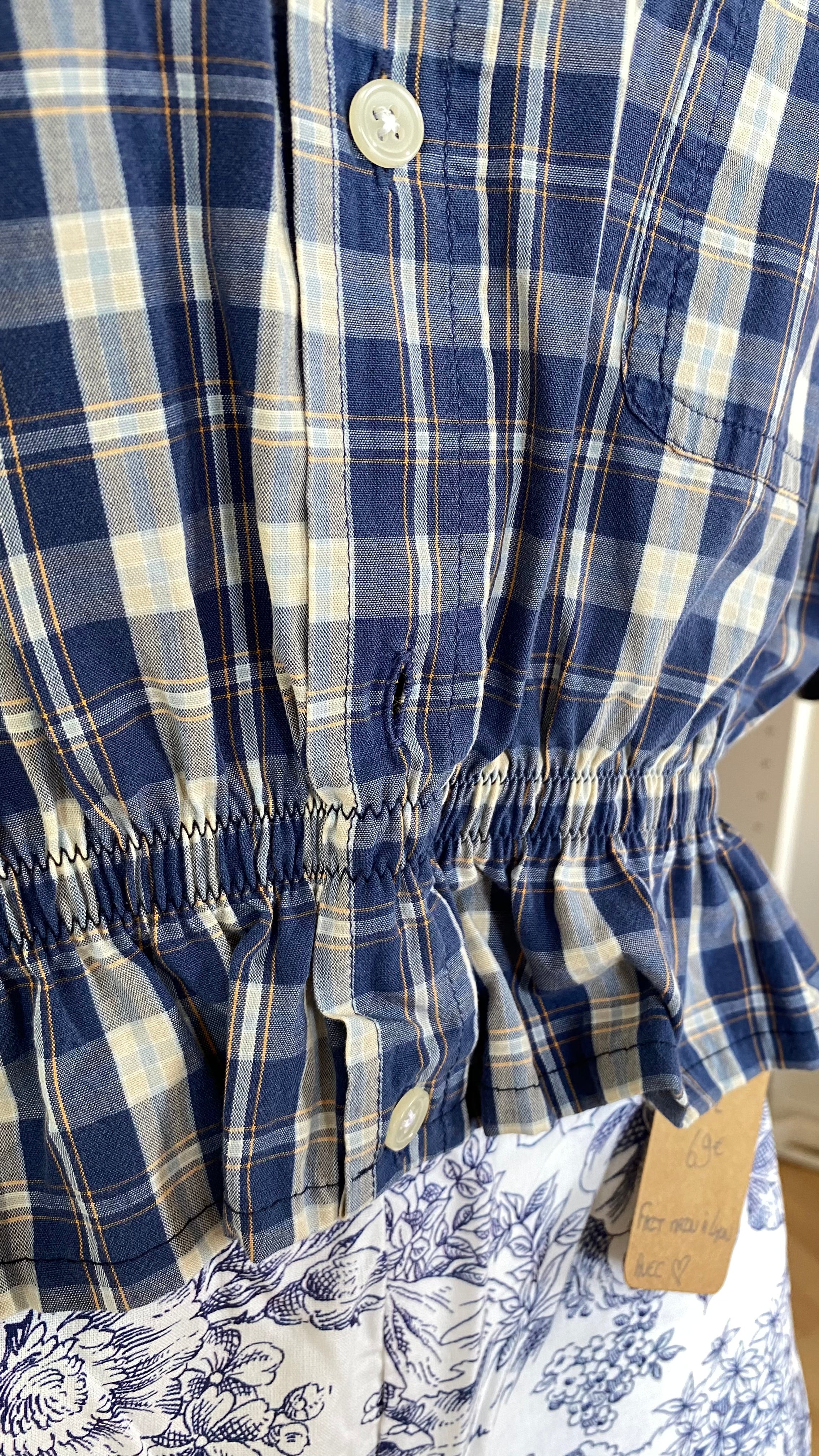 Intemporelle • T. 36 à 40 • Chemise crop carreaux bleu et beige