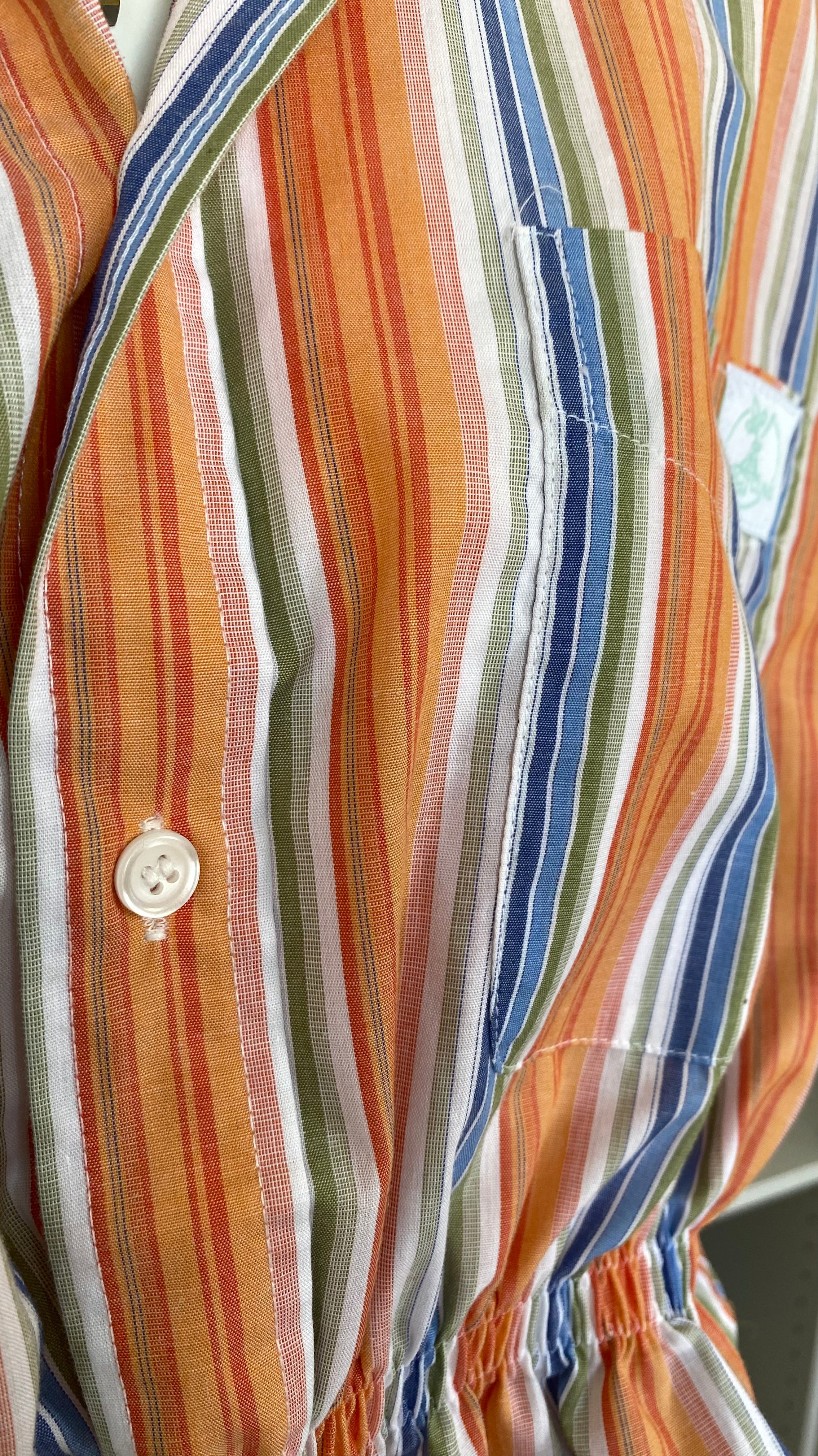 Intemporelle • T. 36 à 40 • Chemise crop orange à rayures