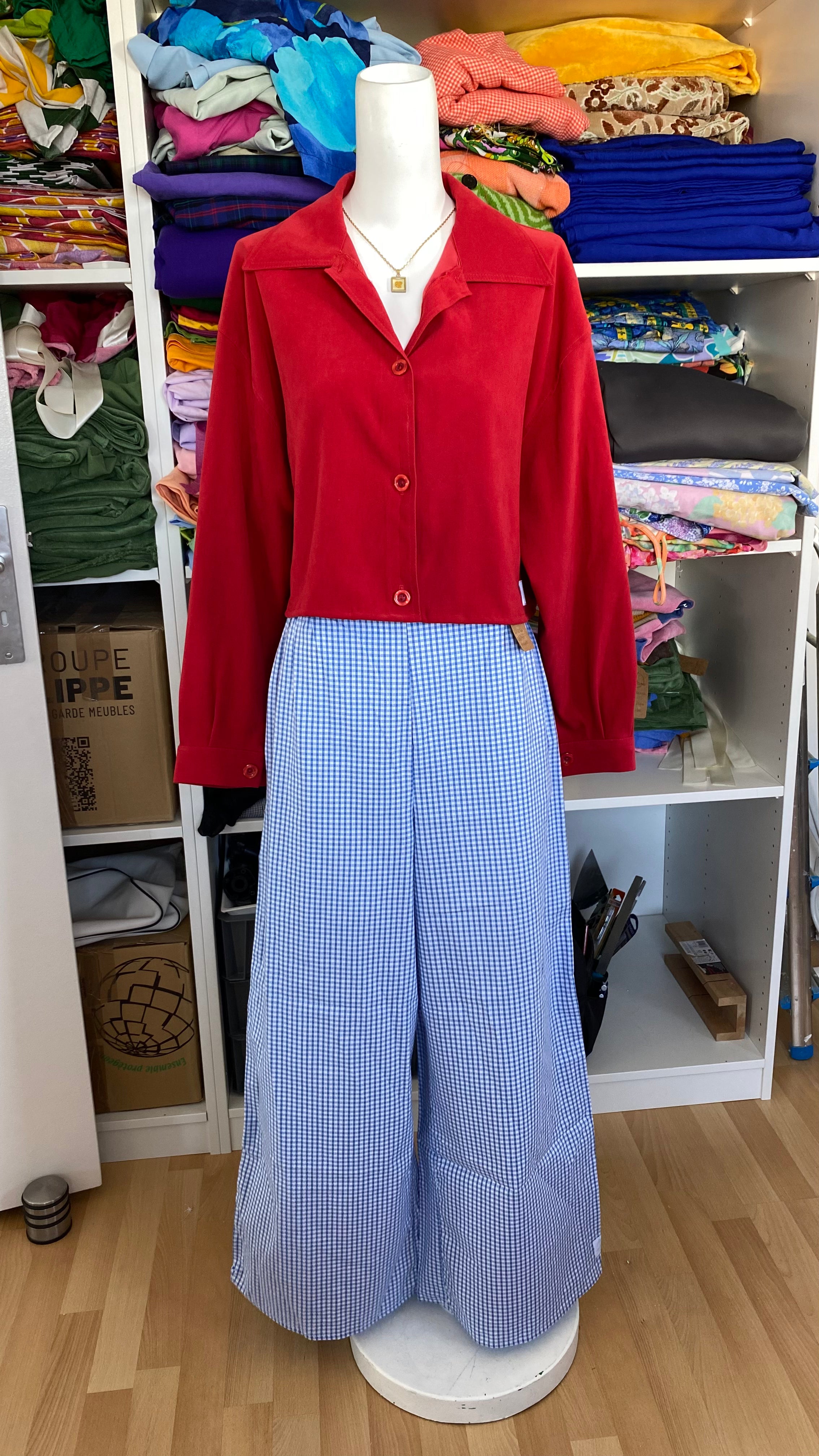 Cropped Jacket • T. 38 à 44 • Surchemise courte framboise