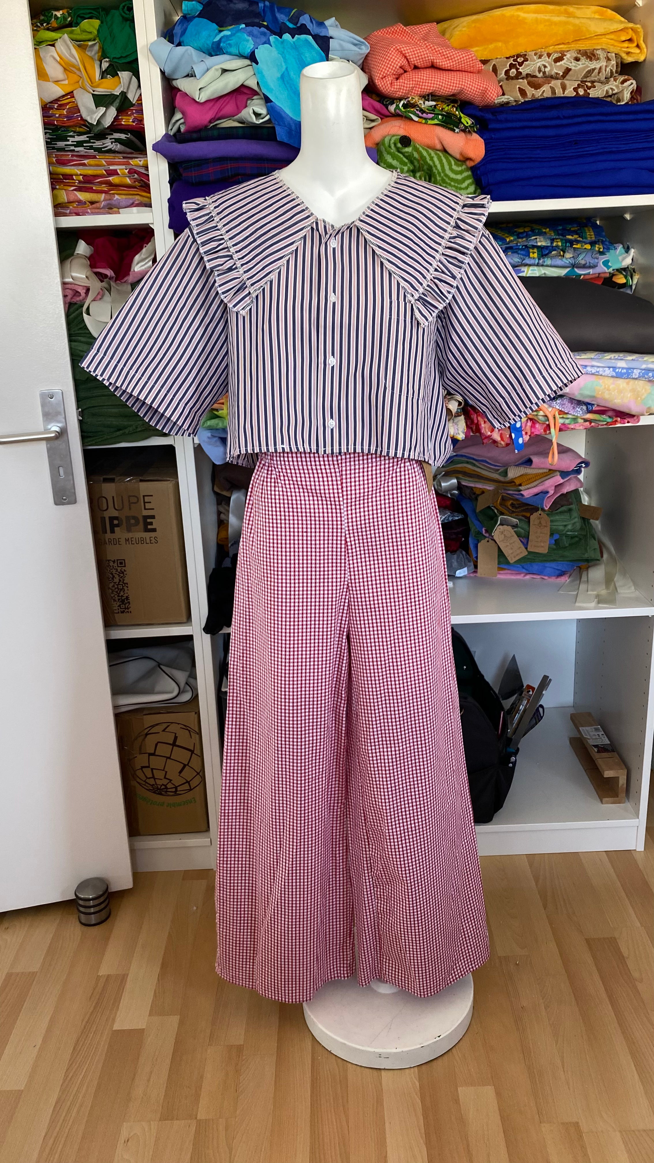 Sweaties • T.38 à 44 • Chemise grand col rayures rouge et bleu
