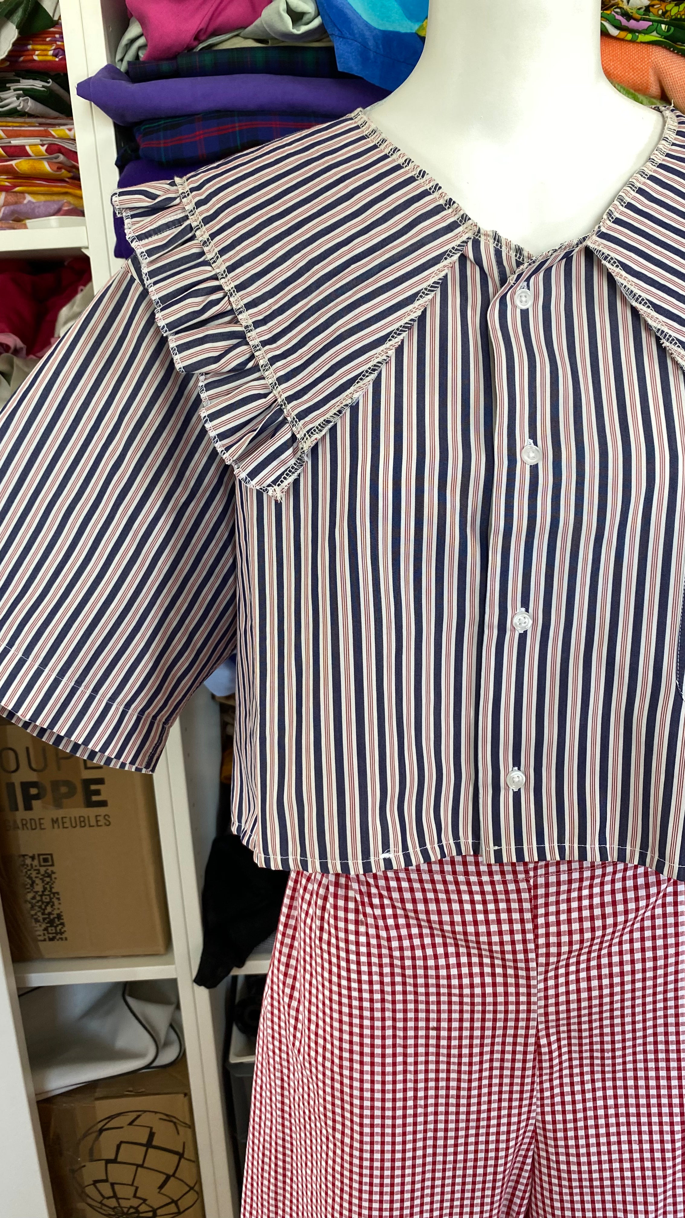 Sweaties • T.38 à 44 • Chemise grand col rayures rouge et bleu