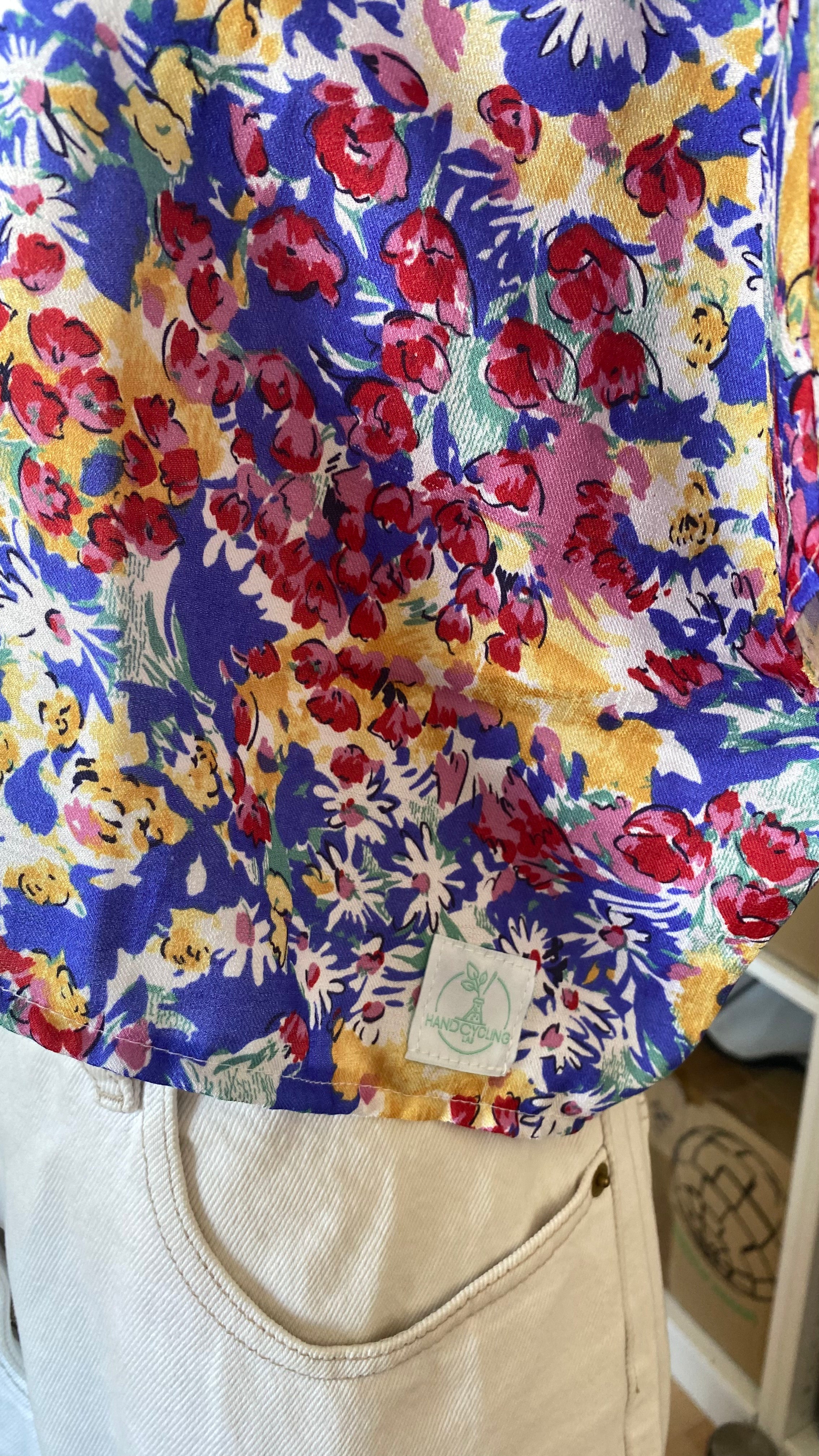 Cropped • T. 36 à 42 • Chemise bleu à fleurs liberty