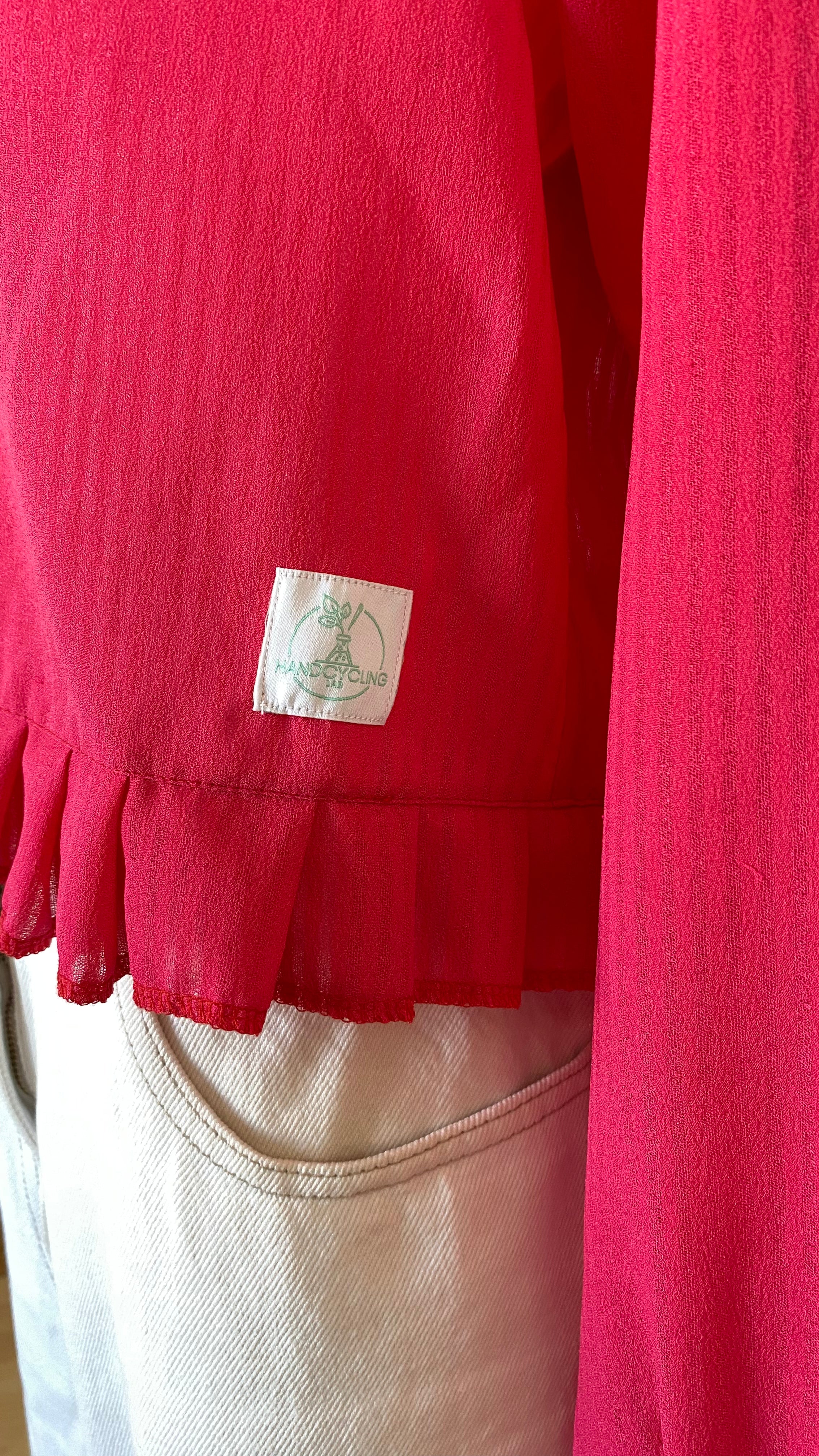 Froufrou • T. 34 à 38 • Chemise crop top fuchsia à froufrou