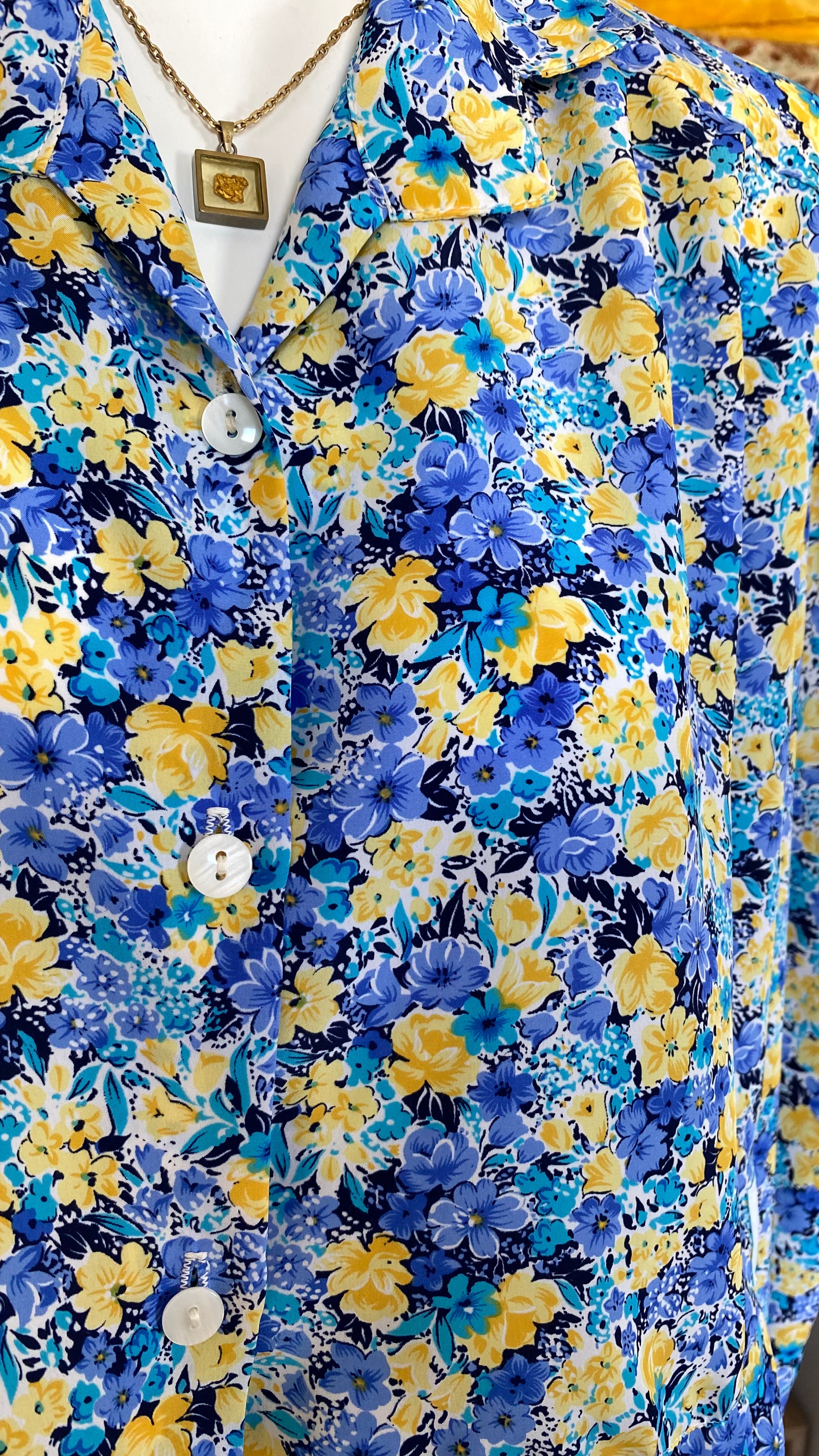 Froufrou • T. 36 à 42 • Chemise crop top liberty