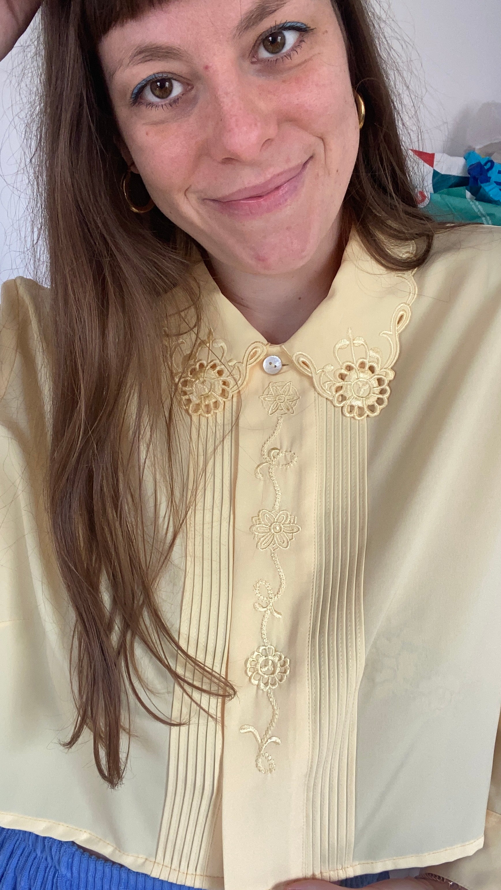 Cropped • T. 36 à 42 • Chemise crop top jaune avec broderies