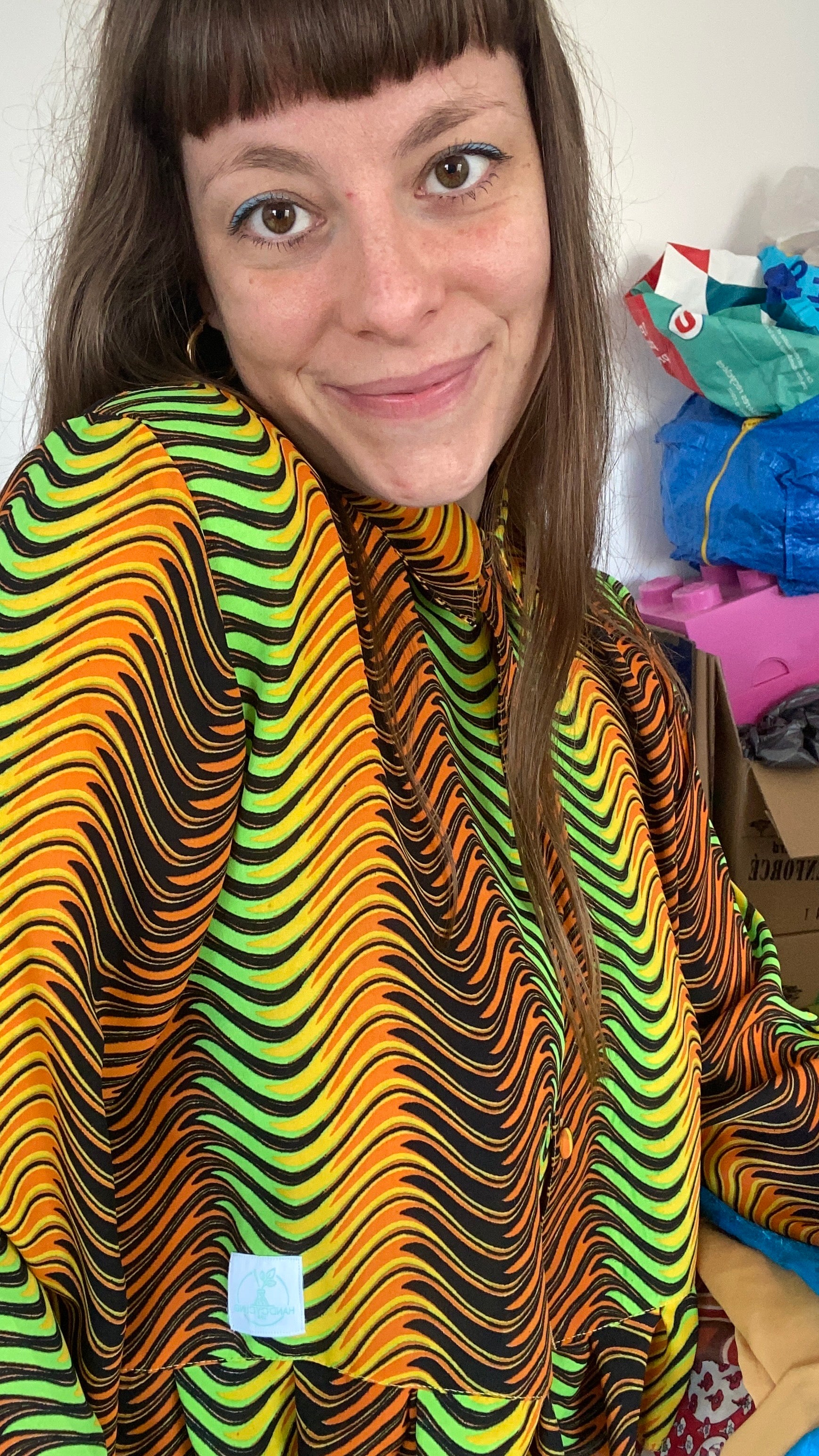Froufrou • T. 36 à 40 • Chemise crop top psyché wavy coloré