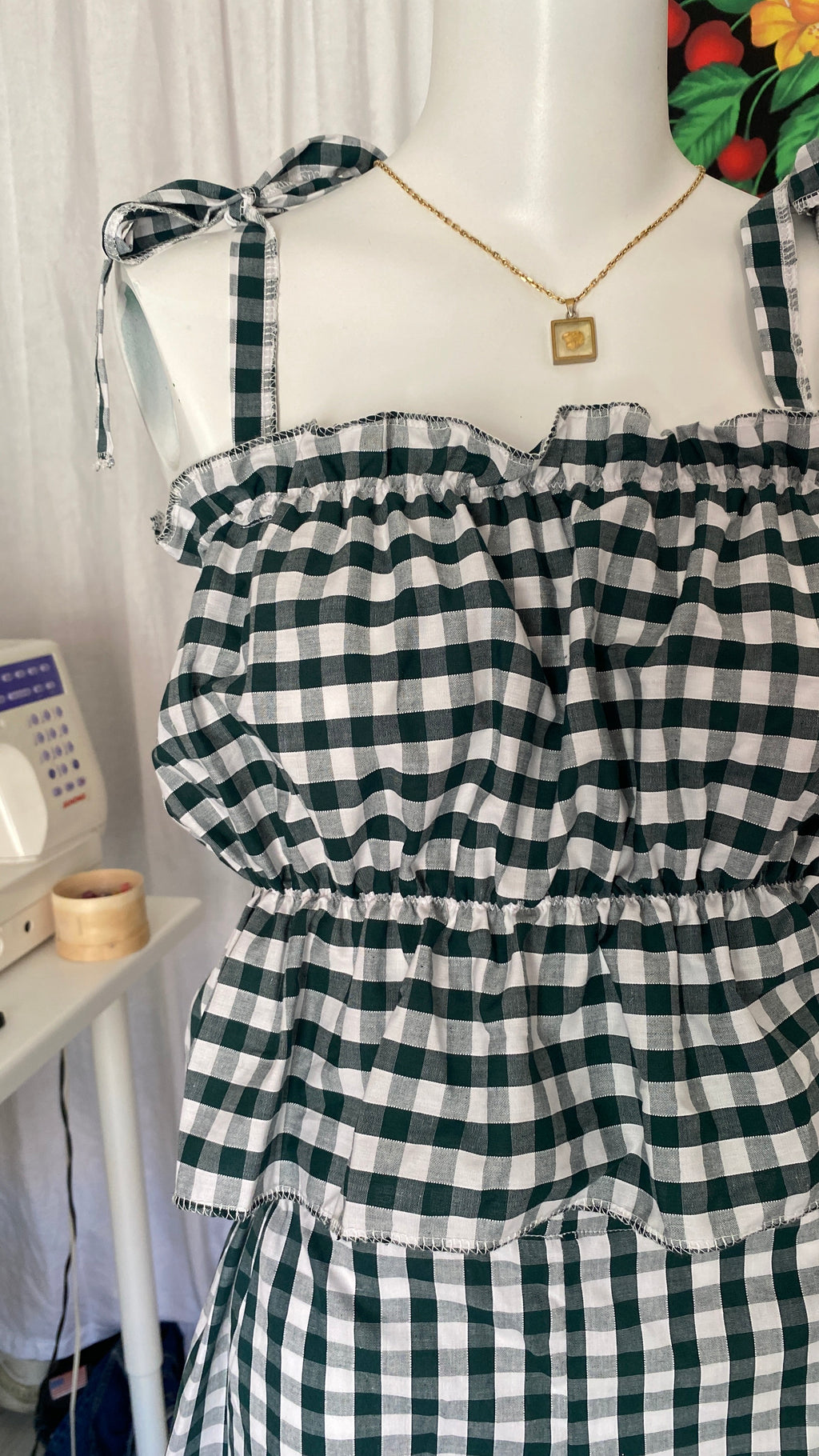 P'tis Ôh • Taille S/M & L • Haut bandeau à froufrou vichy vert et blanc