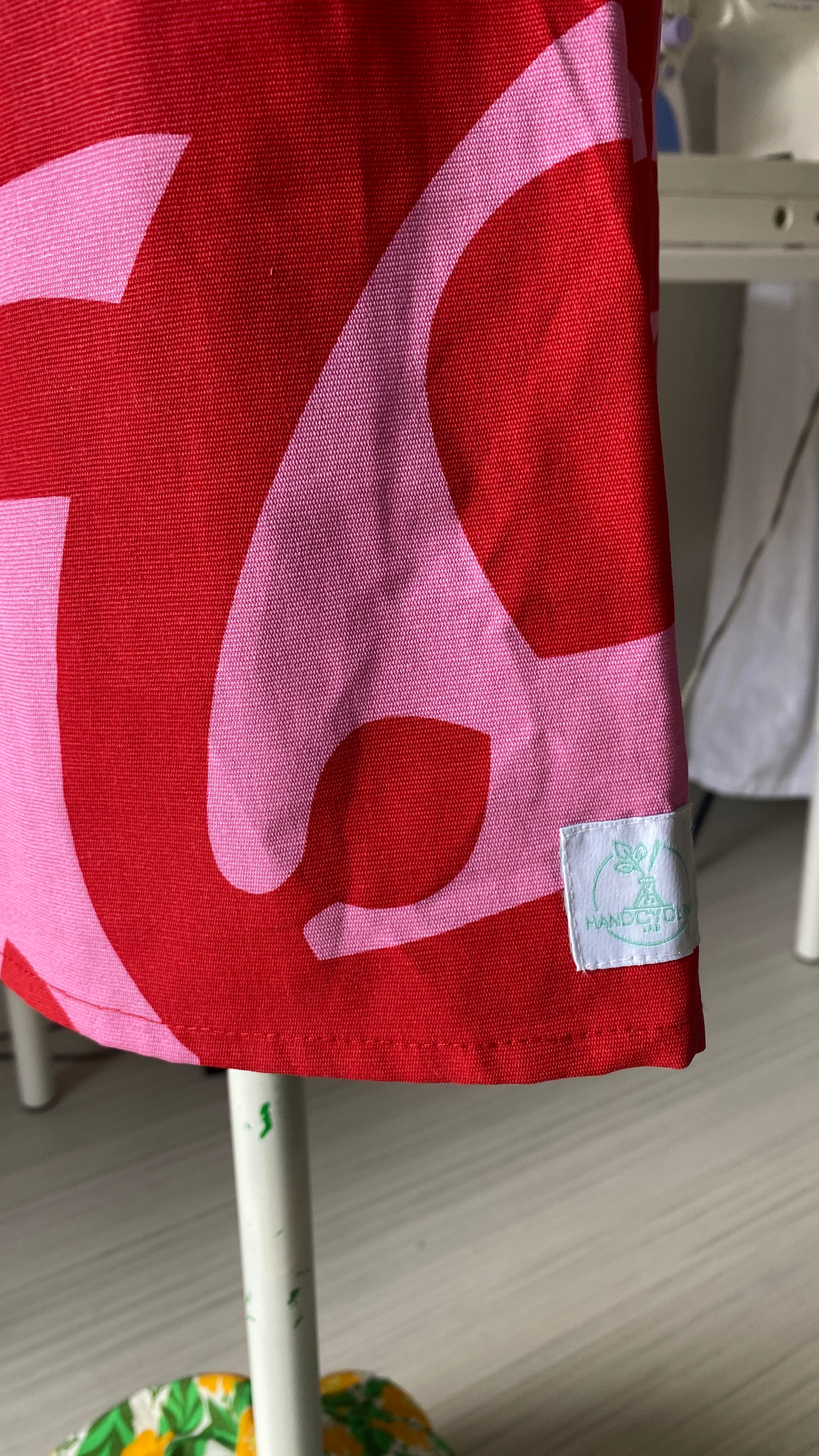 .Short • T.XS/S à XL • Magnifique short rose & rouge