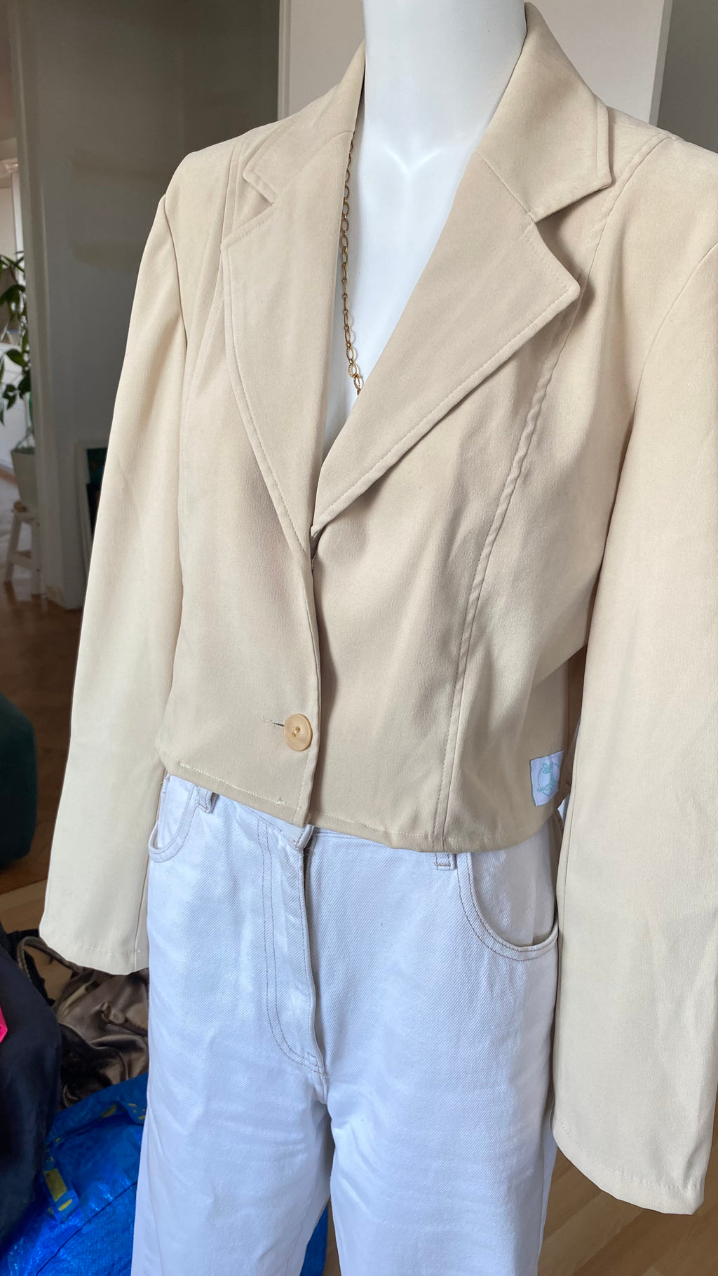 Cropped Jacket• T. 32 à 38 • Surchemise courte épaisse effet blazer beige