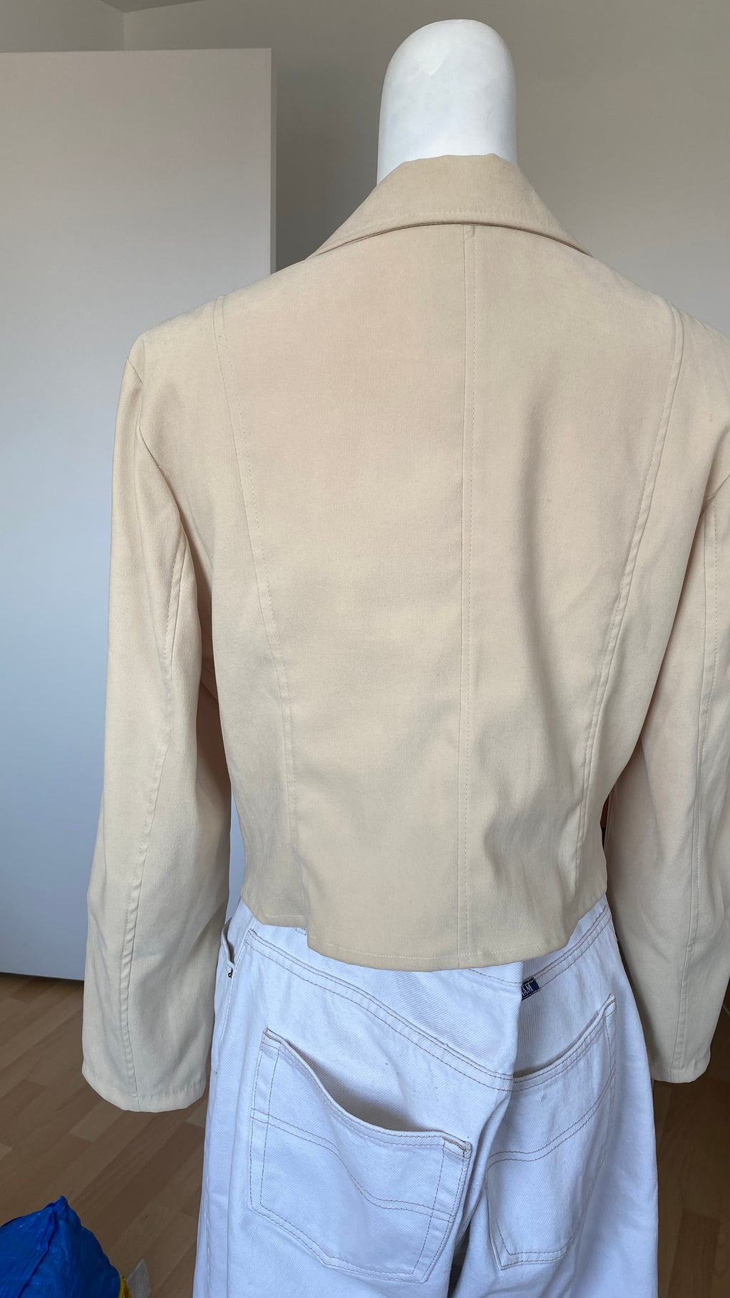 Cropped Jacket• T. 32 à 38 • Surchemise courte épaisse effet blazer beige