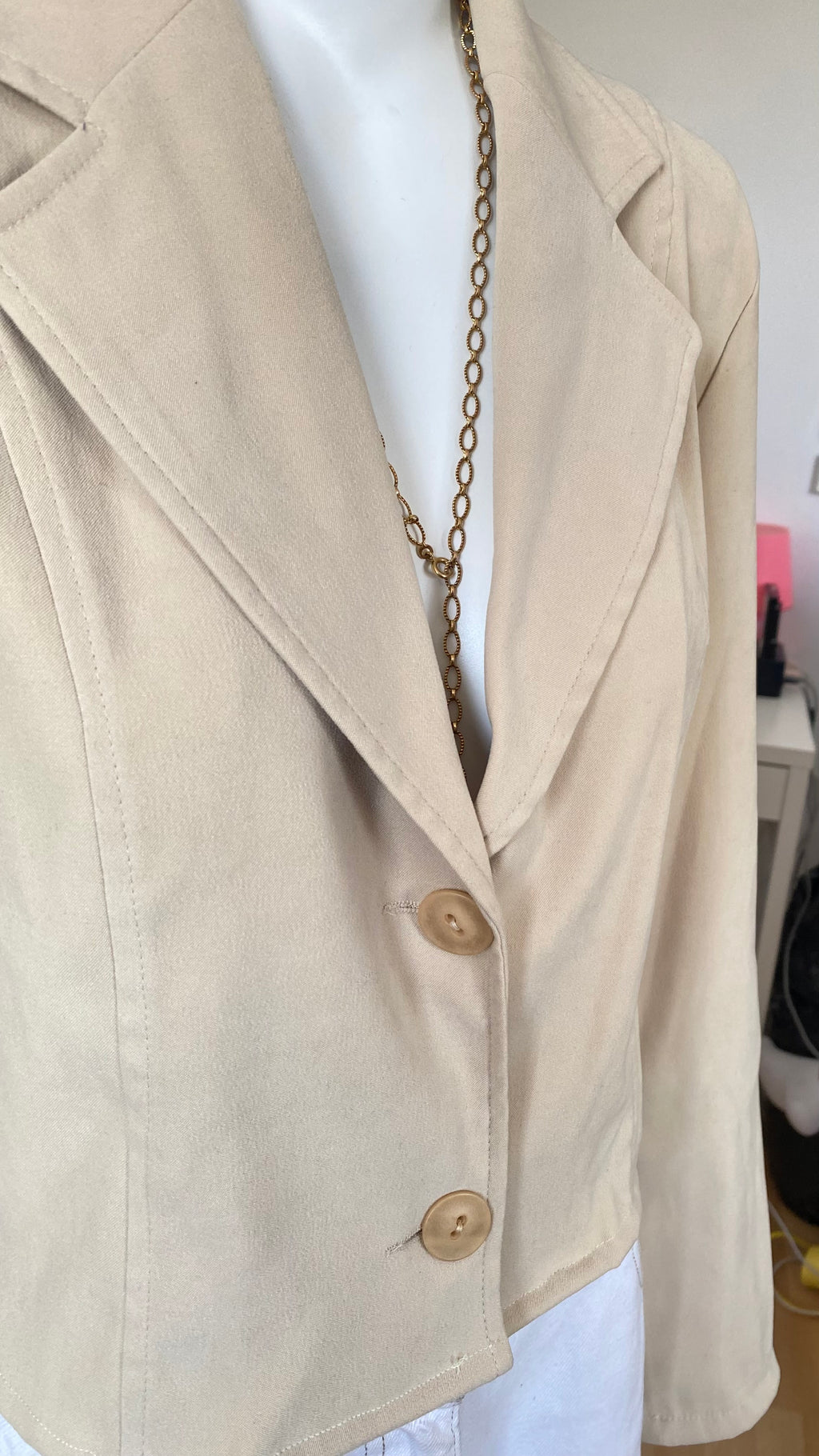 Cropped Jacket• T. 32 à 38 • Surchemise courte épaisse effet blazer beige