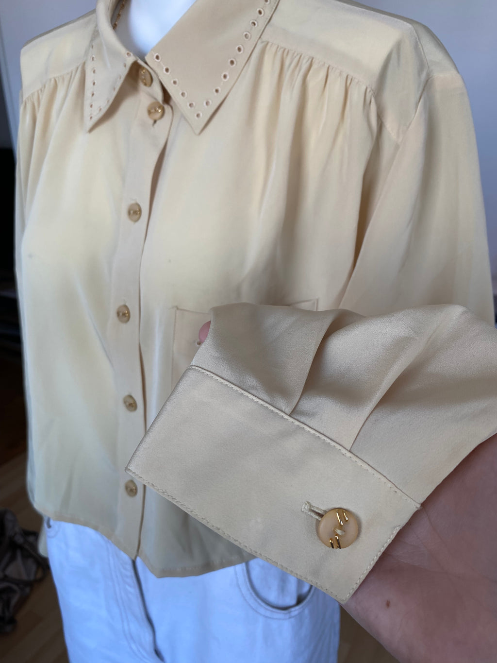 Chemise cropped • T. 38 à 46 • Chemise crop top jaune brodée
