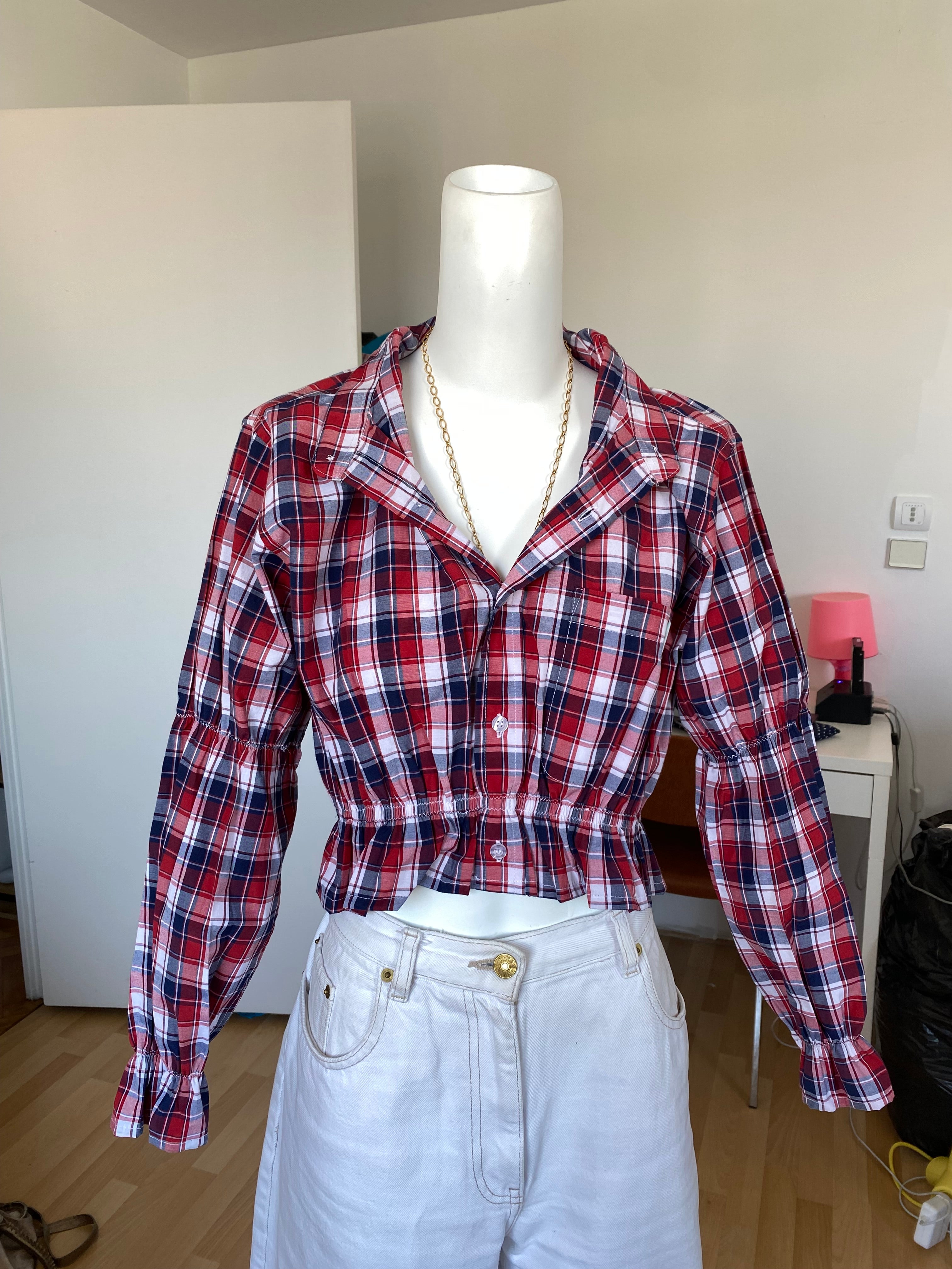 Intemporelle • T. 32 à 36 • Chemise courte manches longues à carreaux tricolores