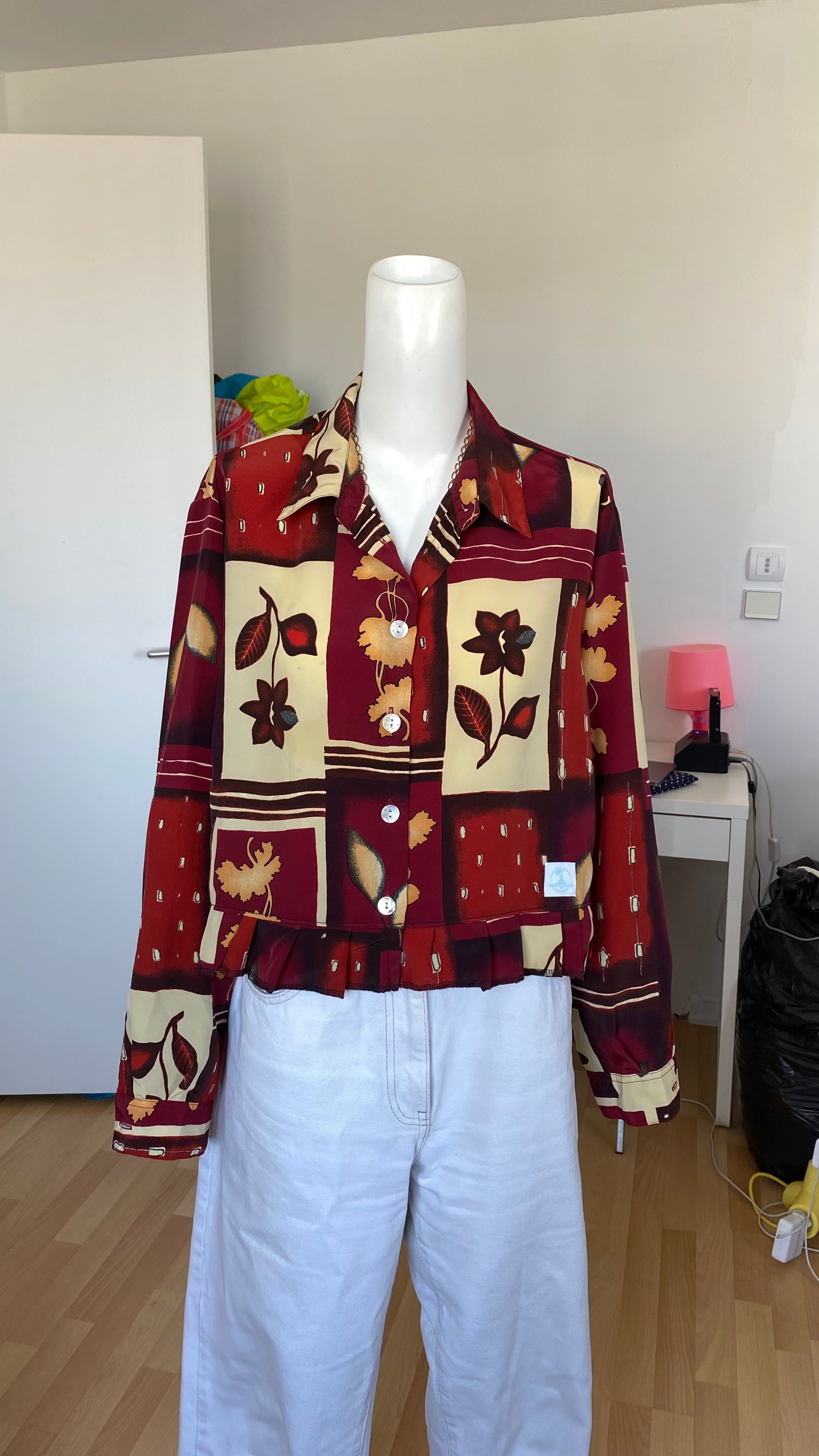 Froufrou • T. 38 à 44 • Chemise courte manches longues motifs rouges et bieges
