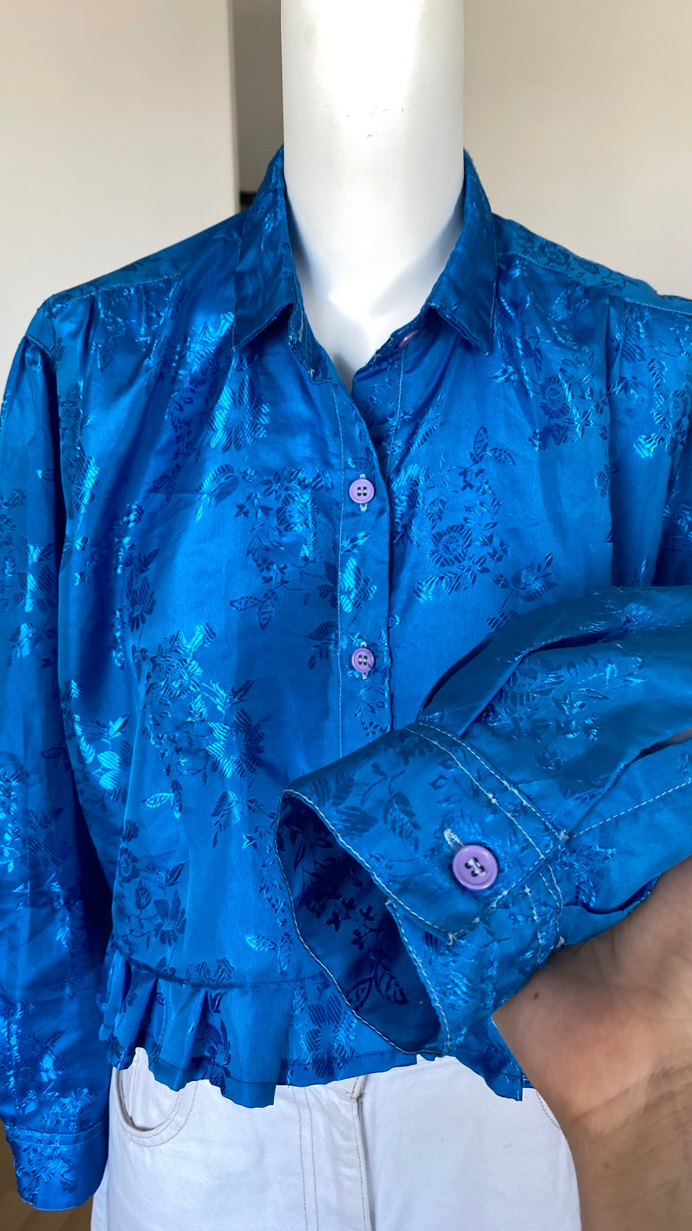 Froufrou • T. 36 à 42 • Chemise courte manches longues bleue irisée