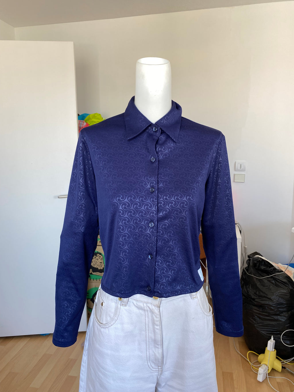 Cropped • T. 36 à 38 • Chemise courte manches longues épaisse années 70