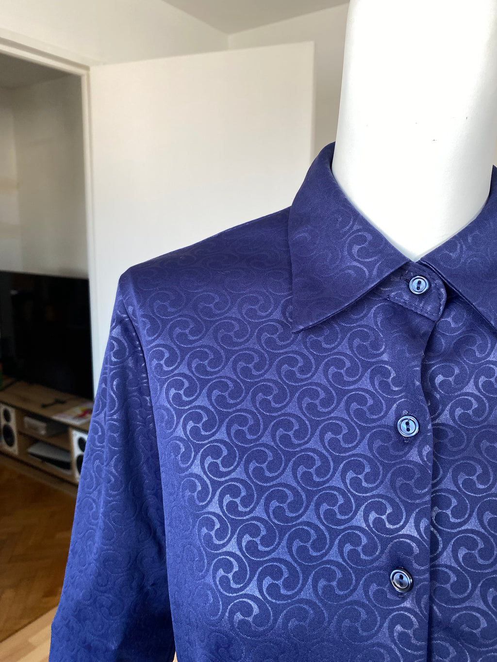 Cropped • T. 36 à 38 • Chemise courte manches longues épaisse années 70