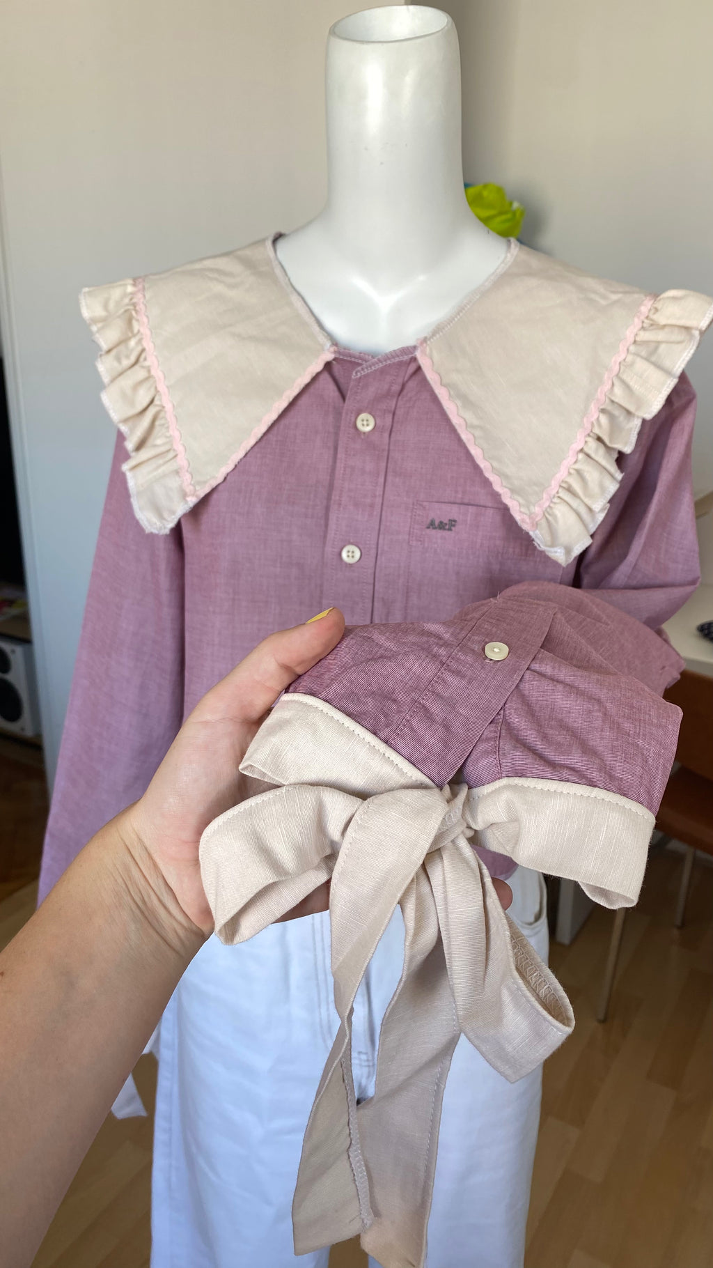 Sweaties • T.36 à 40 • Chemise upcyclée grand col bi colore vieux rose + noeuds
