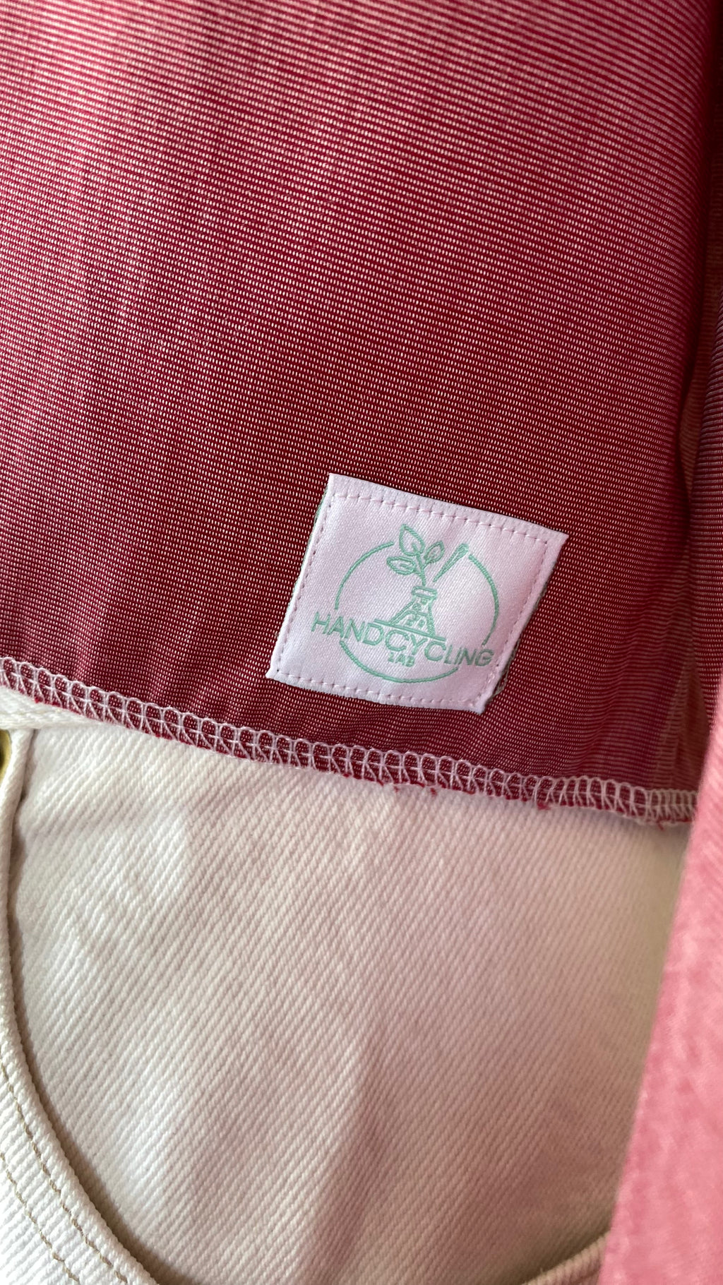 Sweaties • T. 36 à 40 • Chemise upcyclée grand col rose foncé
