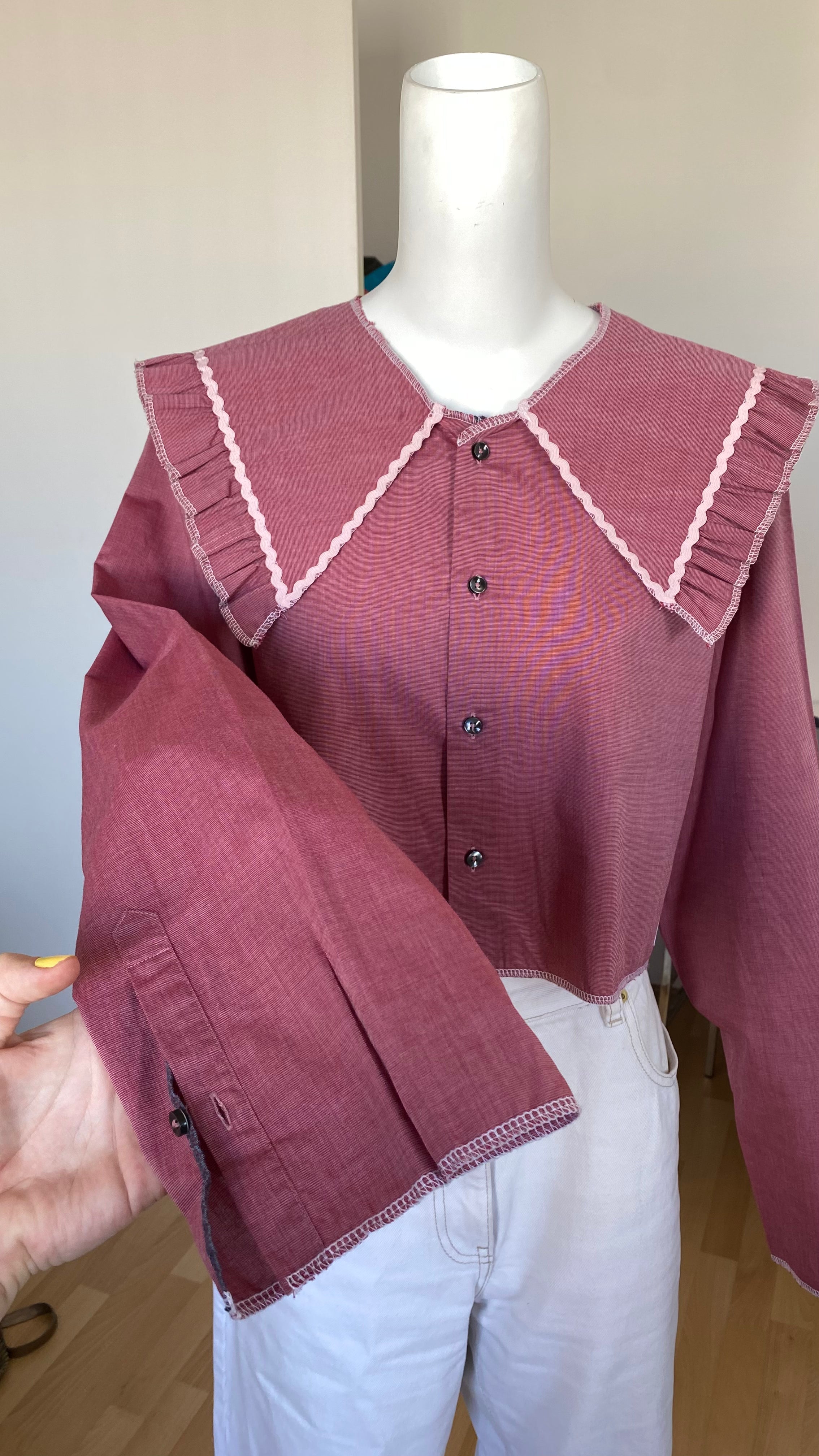 Sweaties • T. 36 à 40 • Chemise upcyclée grand col rose foncé