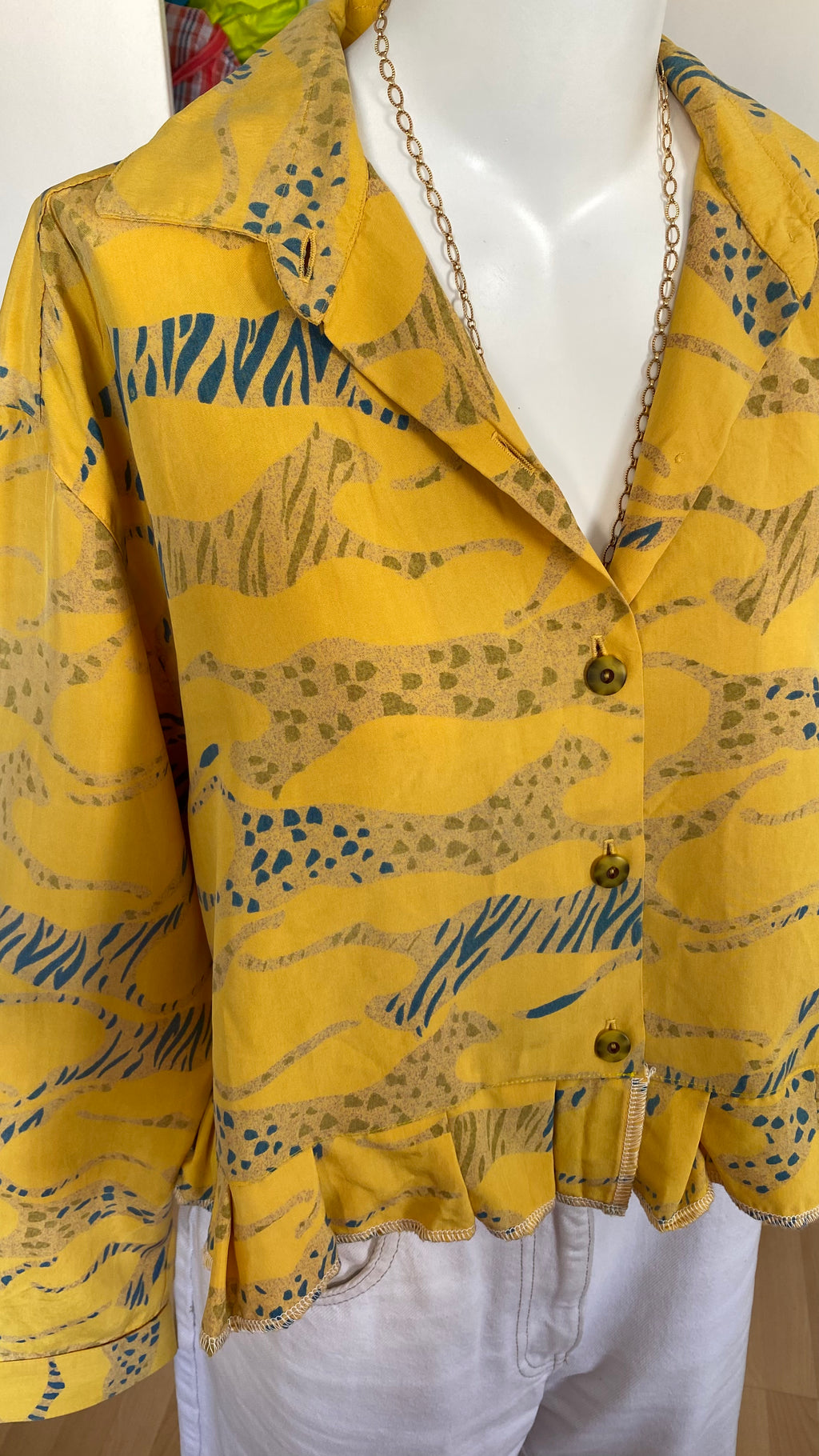 Froufrou • T. 38 à 44 • Chemise courte manches longues jaune motifs tigres