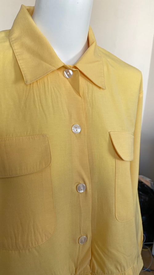 Chemise froufrou  • T. 36 à 38 • Chemise courte manches longues jaune à poches