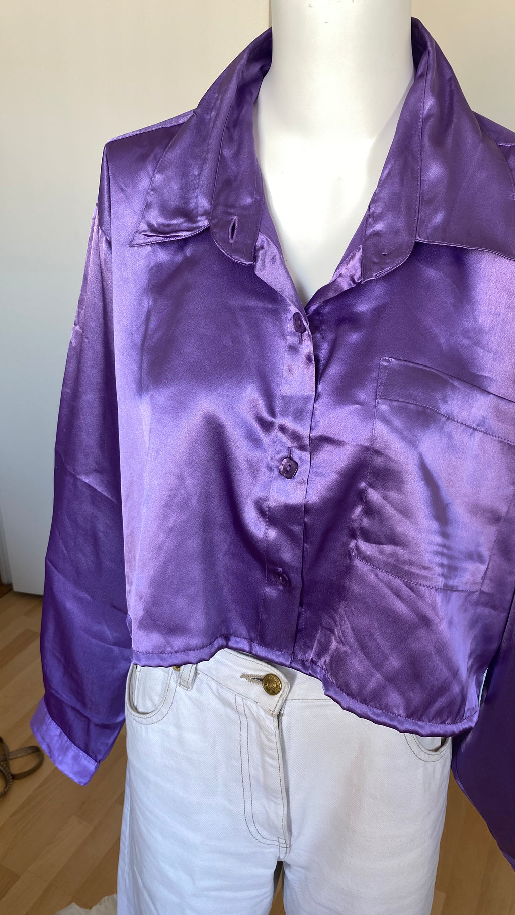 Chemise cropped • T. 40 à 50 • Chemise courte manches longues violette irisée