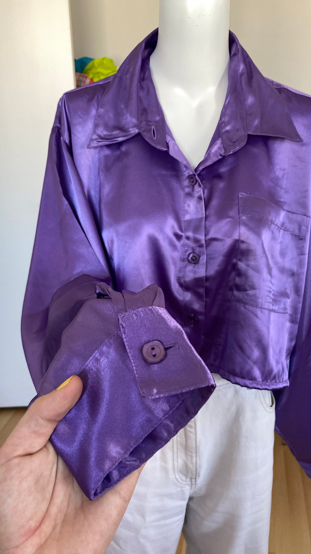 Chemise cropped • T. 40 à 50 • Chemise courte manches longues violette irisée