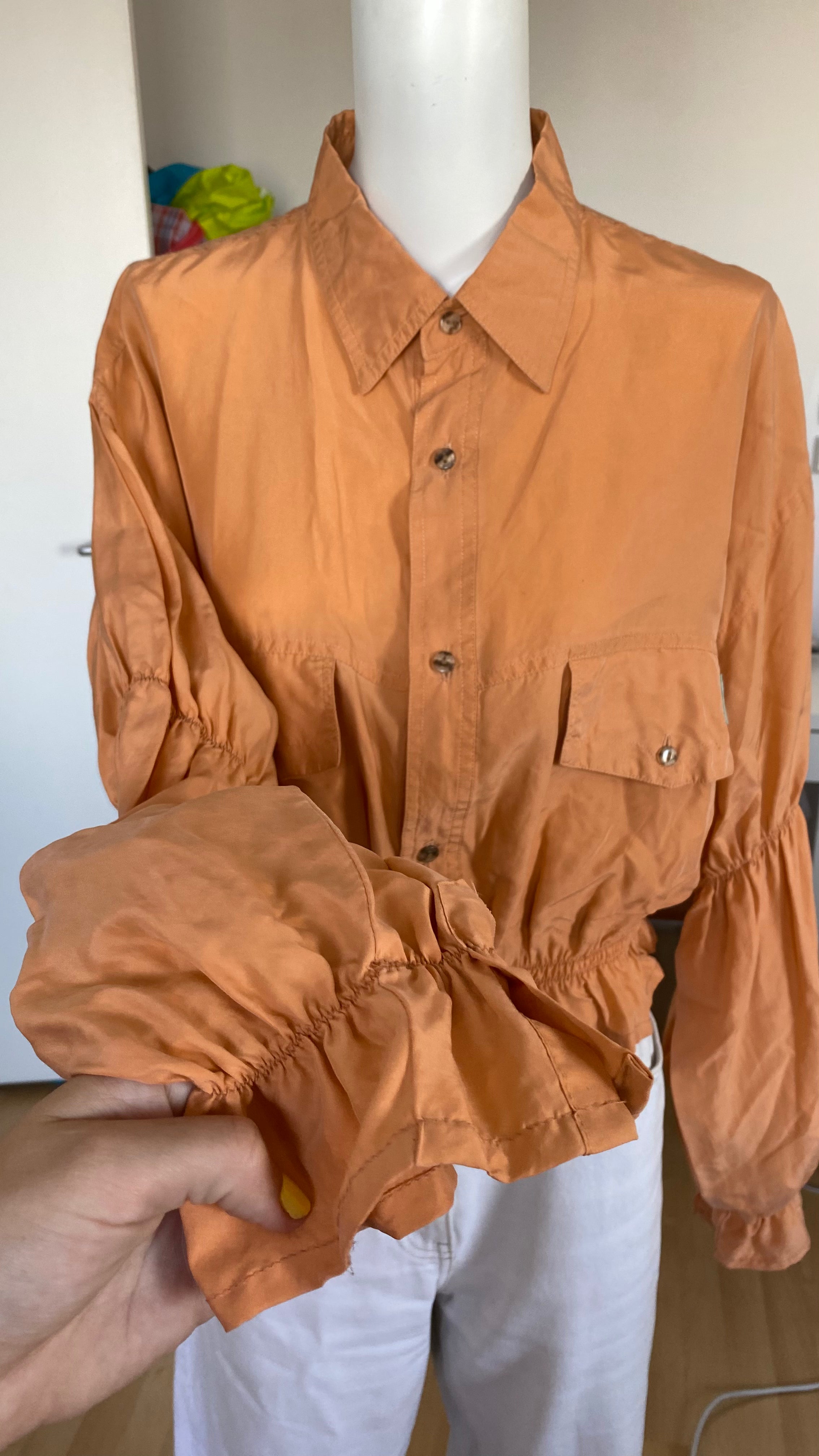 Intemporelle • T. 38 à 44 • Chemise courte manches longues soie orange