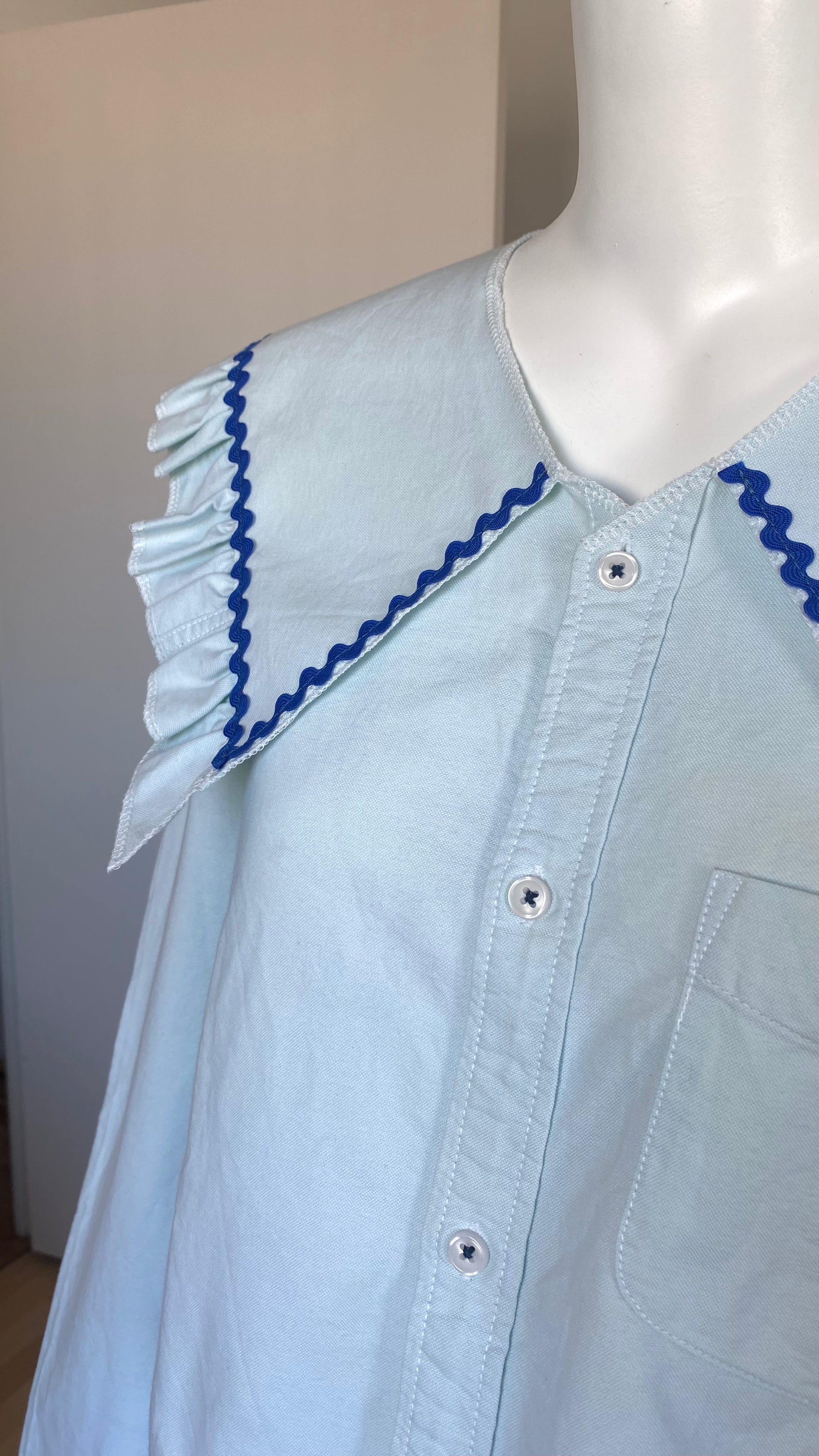 Sweaties • T.36 à 38 • Chemise upcyclée grand col bleu ciel